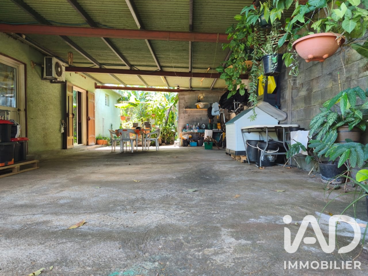 Vente maison à Saint-Louis (97421) : maison 4 pièces 120 m² - 2100691 — 23