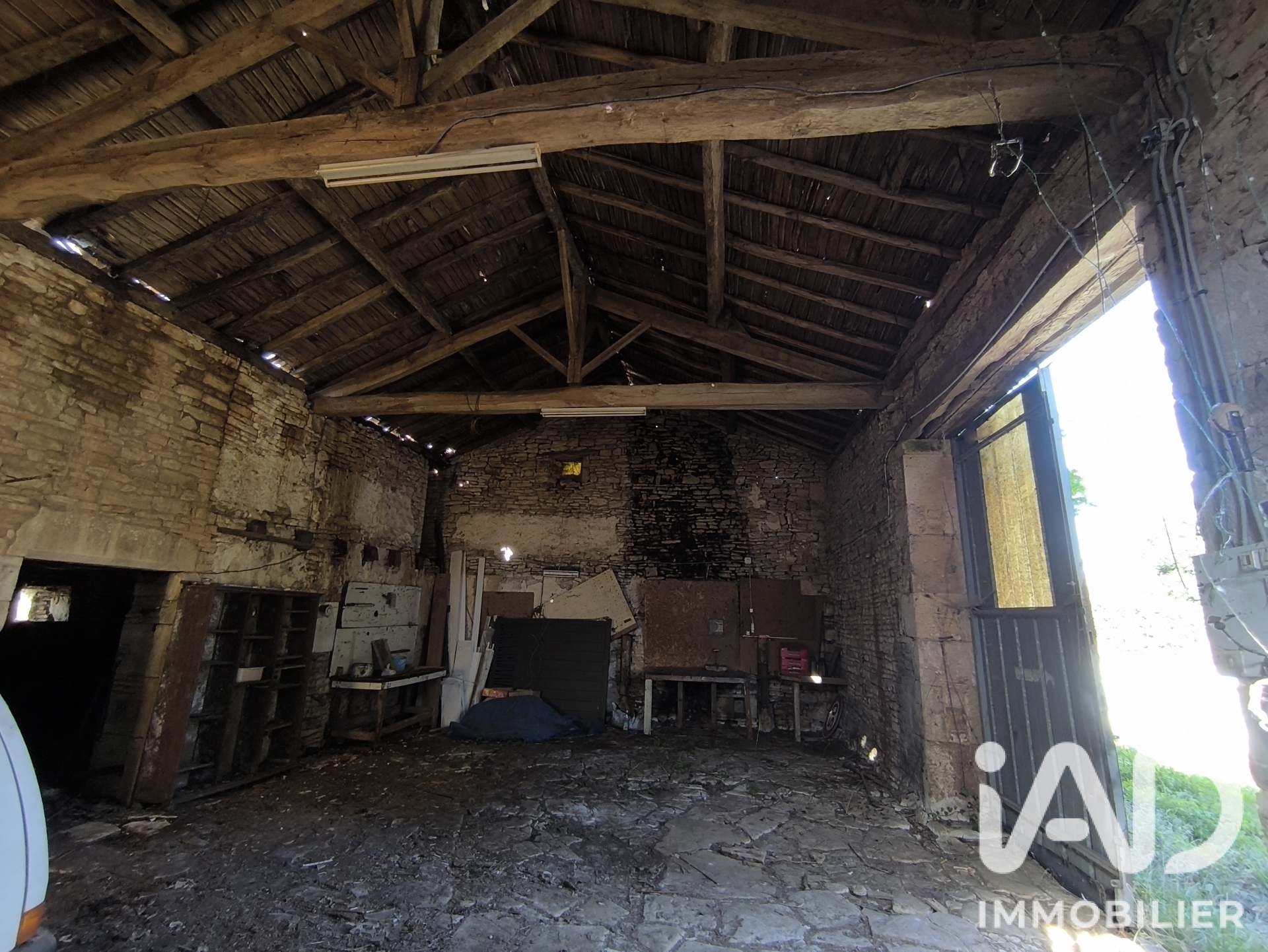Vente maison à Lezay (79120) : maison 5 pièces 162 m² - 2097752 — 17