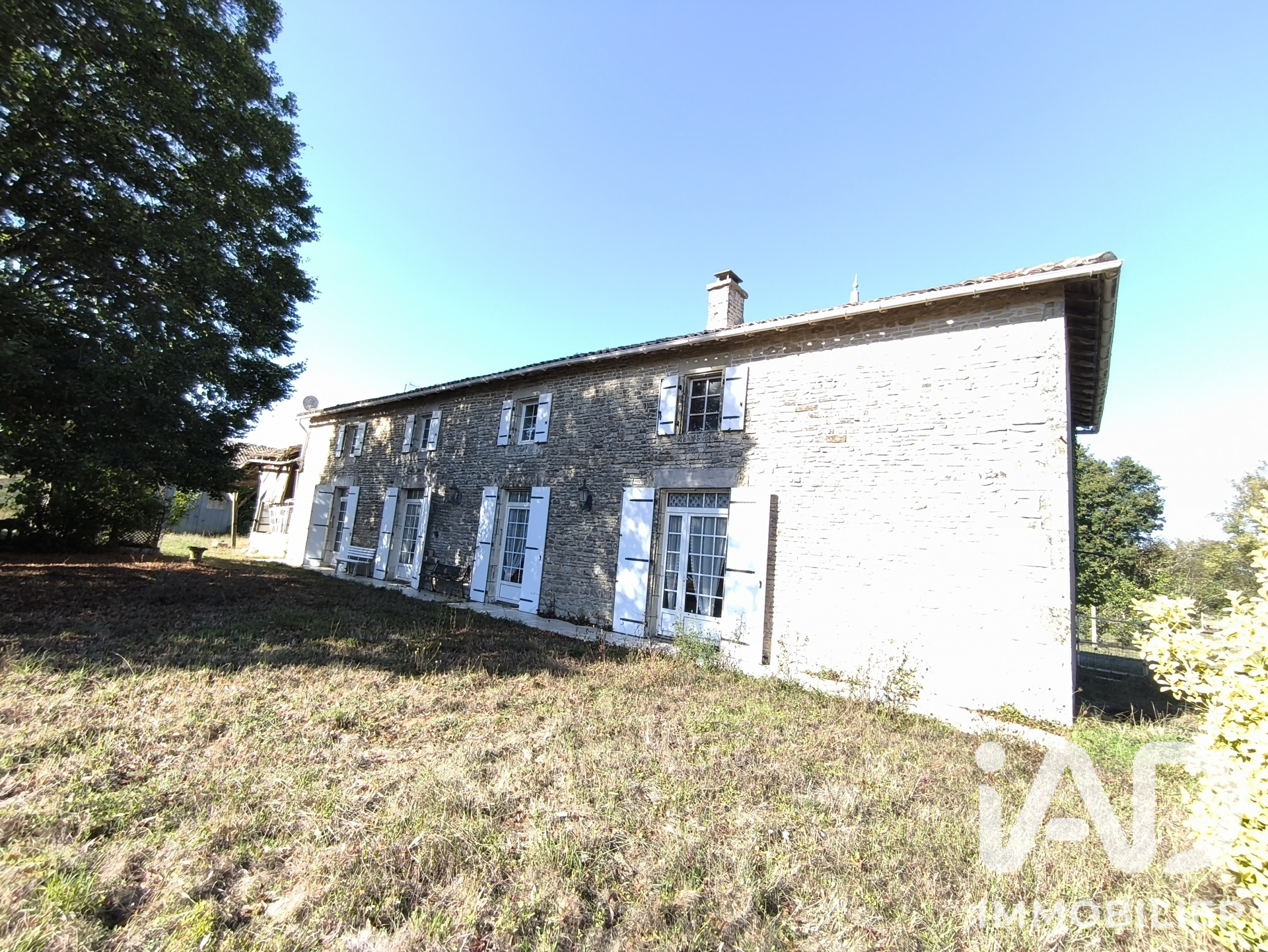 Vente maison à Lezay (79120) : maison 5 pièces 162 m² - 2097752 — 19