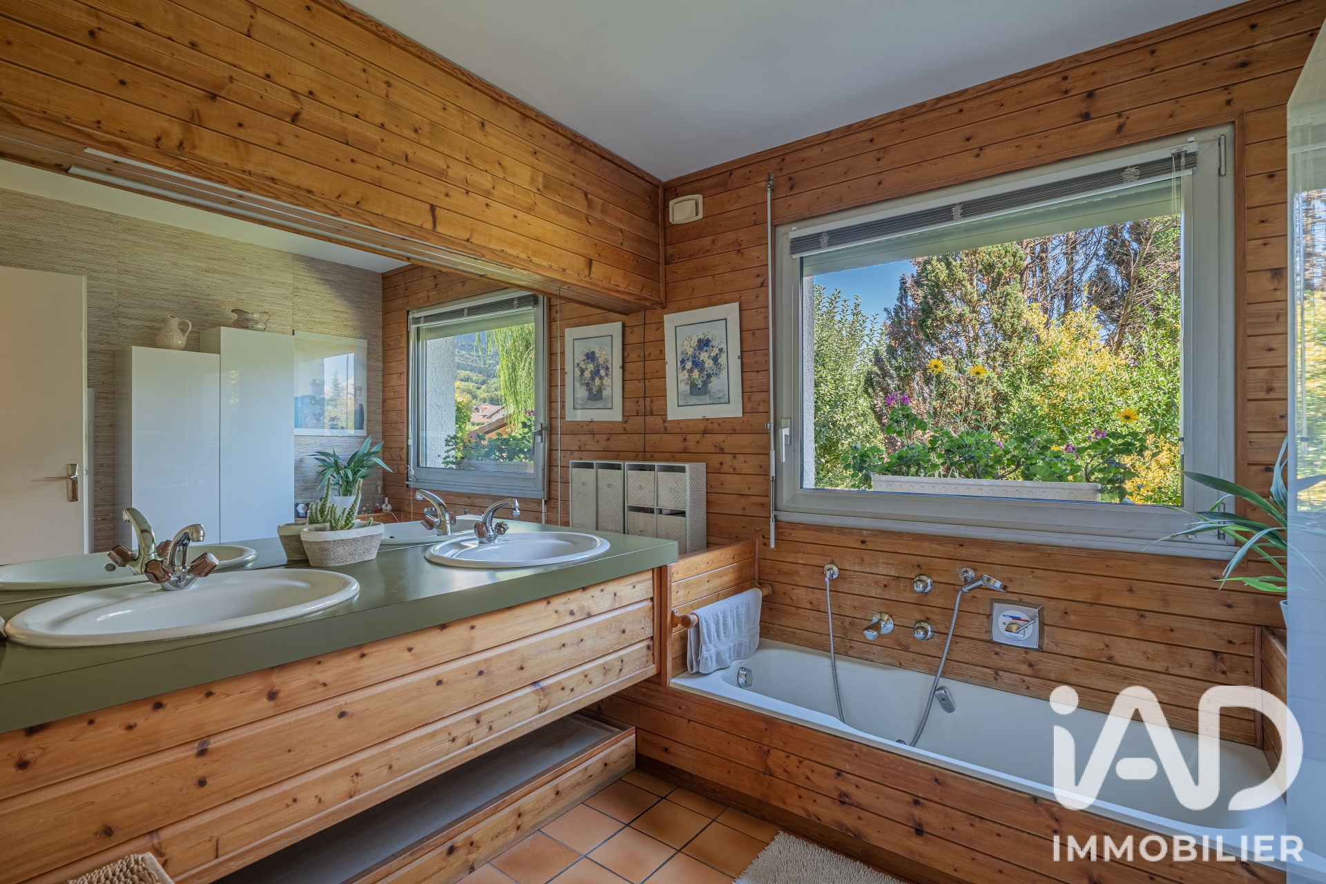 Vente maison à La Roche-sur-Foron (74800) : maison 6 pièces 152 m² - 2099981 — 8