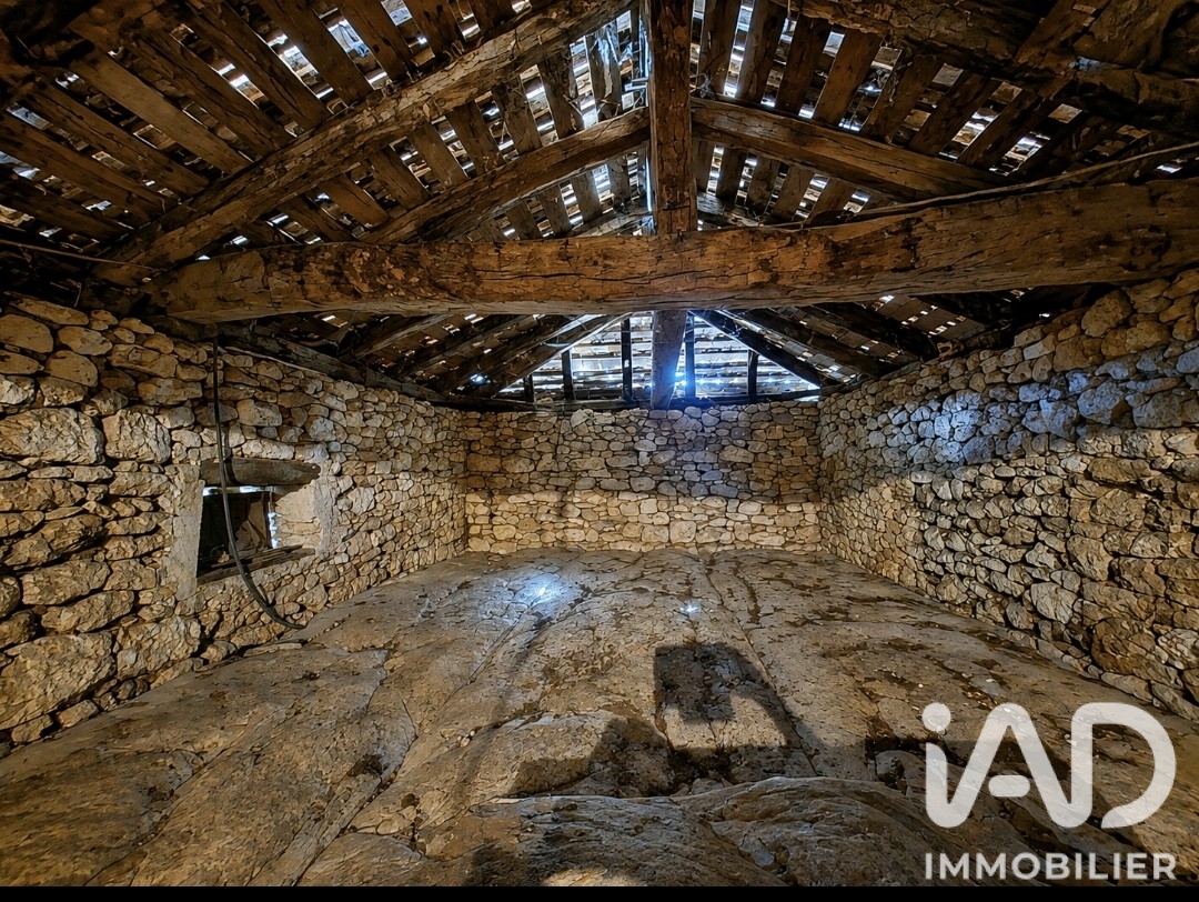 Vente maison à Thénac (24240) : maison 7 pièces 115 m² - 2100088 — 23