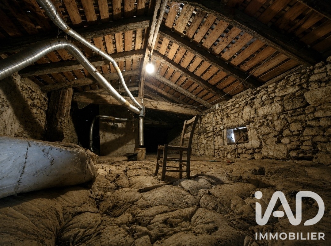 Vente maison à Thénac (24240) : maison 7 pièces 115 m² - 2100088 — 24