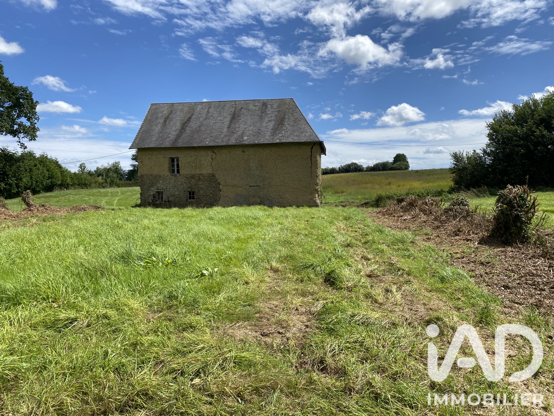 Vente maison à Carantilly (50570) : maison de campagne 4 pièces 110 m² - 2101211 — 10