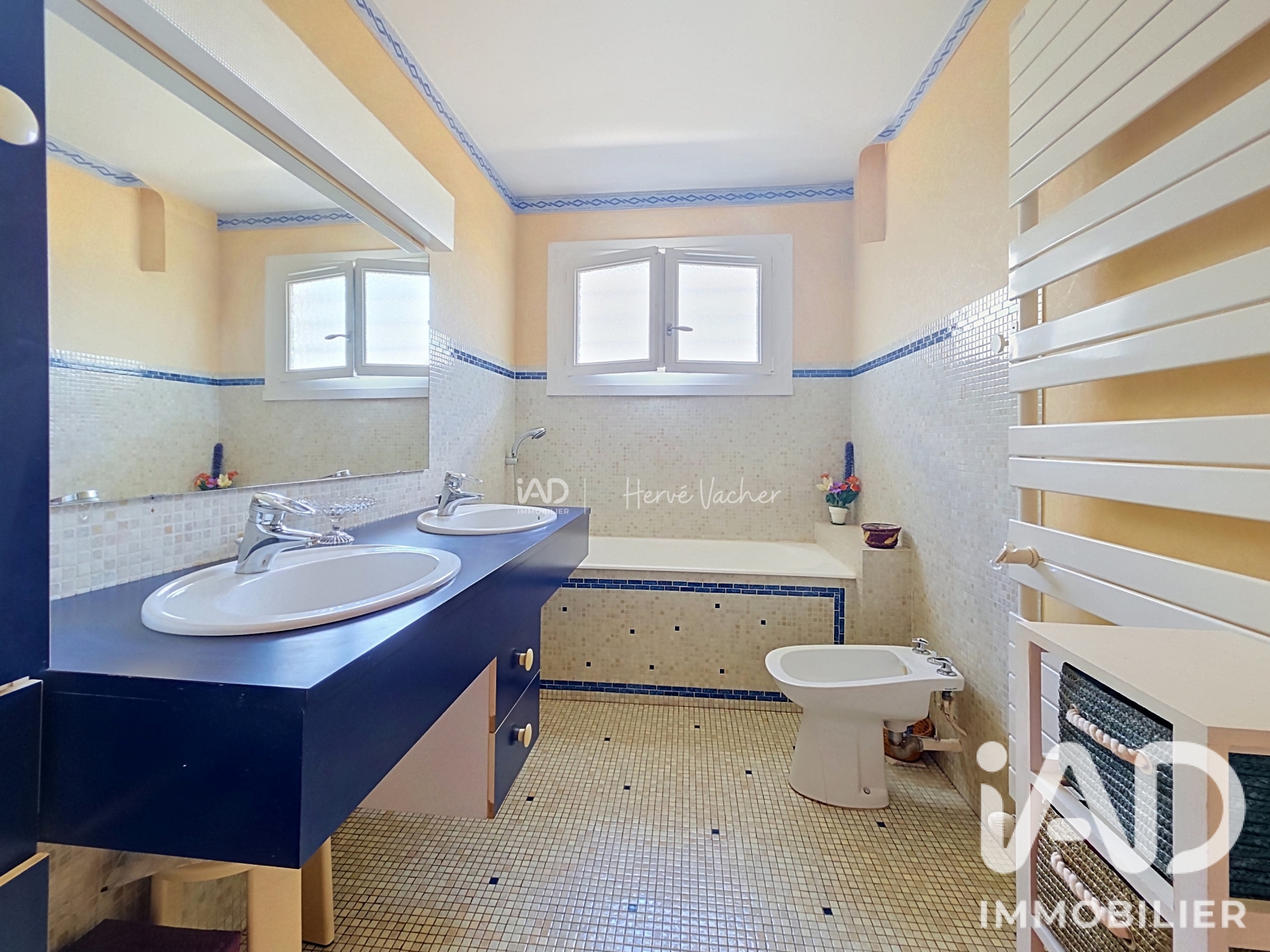Vente maison à Saint-Just (01250) : maison traditionnelle 5 pièces 132 m² - 2057283 — 10