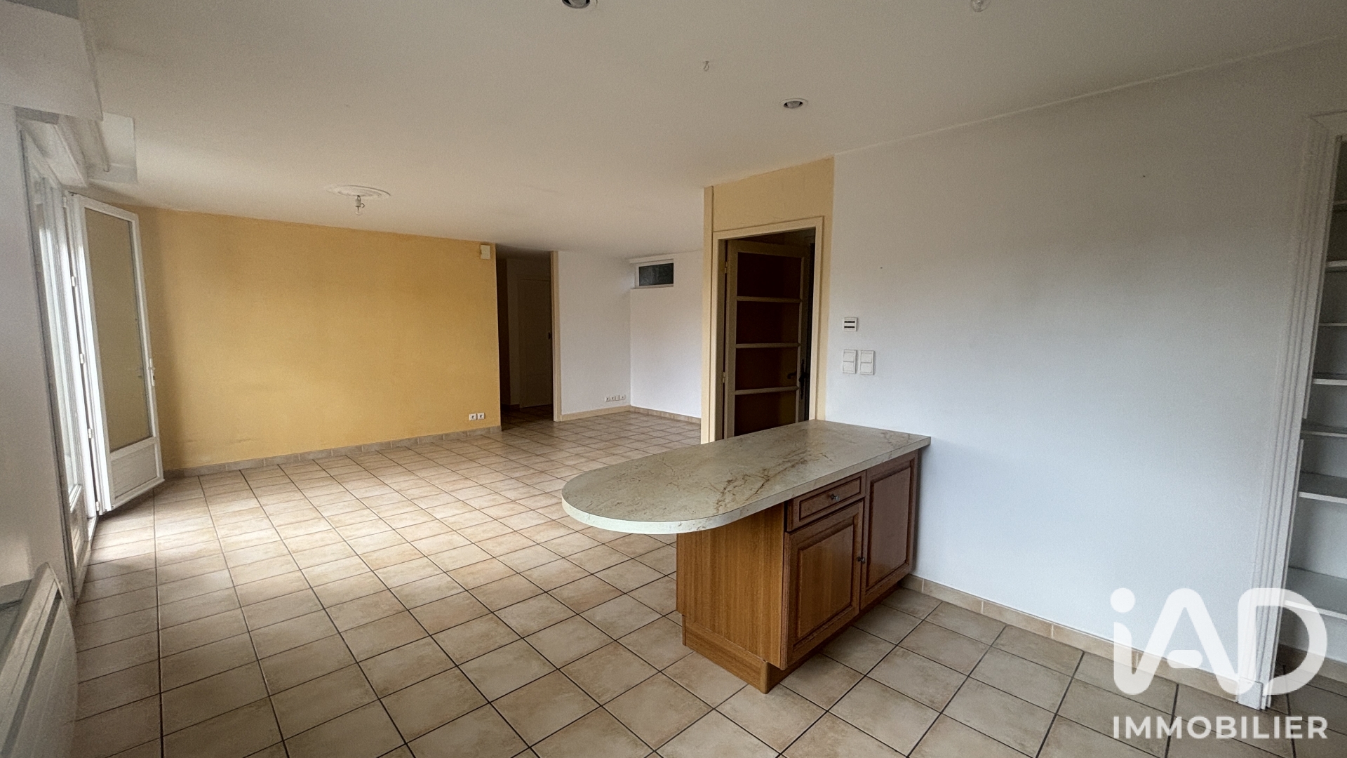 Vente appartement à Aubenas (07200) : appartement 3 pièces 80 m² - 2099227 — 6