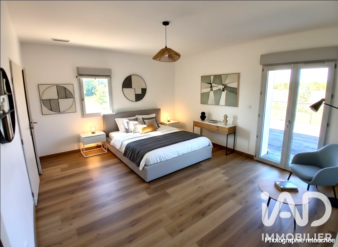 Vente maison à Saint-Nicolas-de-la-Grave (82210) : demeure 8 pièces 305 m² - 2100317 — 11