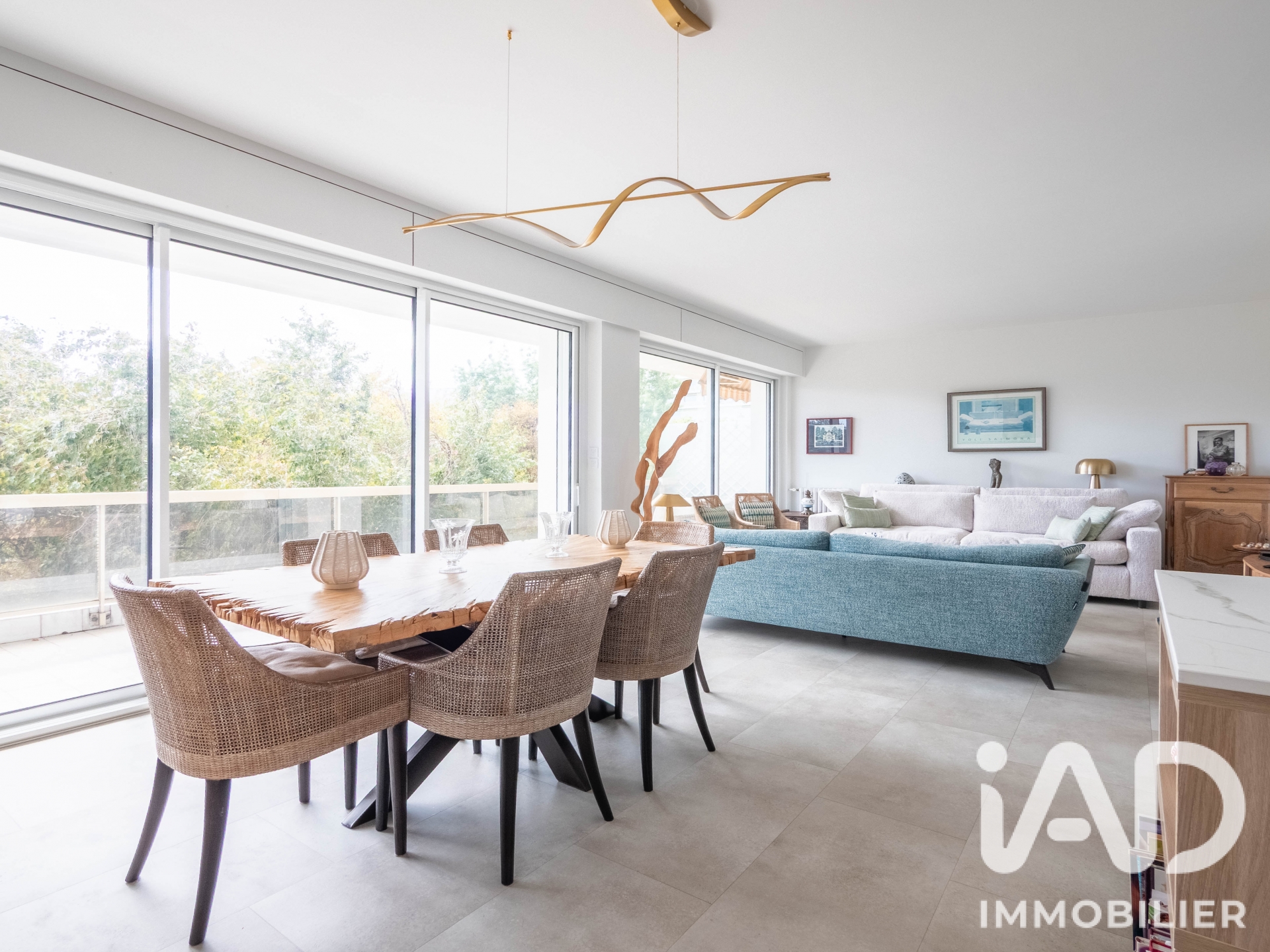 Appartement à vendre à La Rochelle — 565 000 € — IAD France