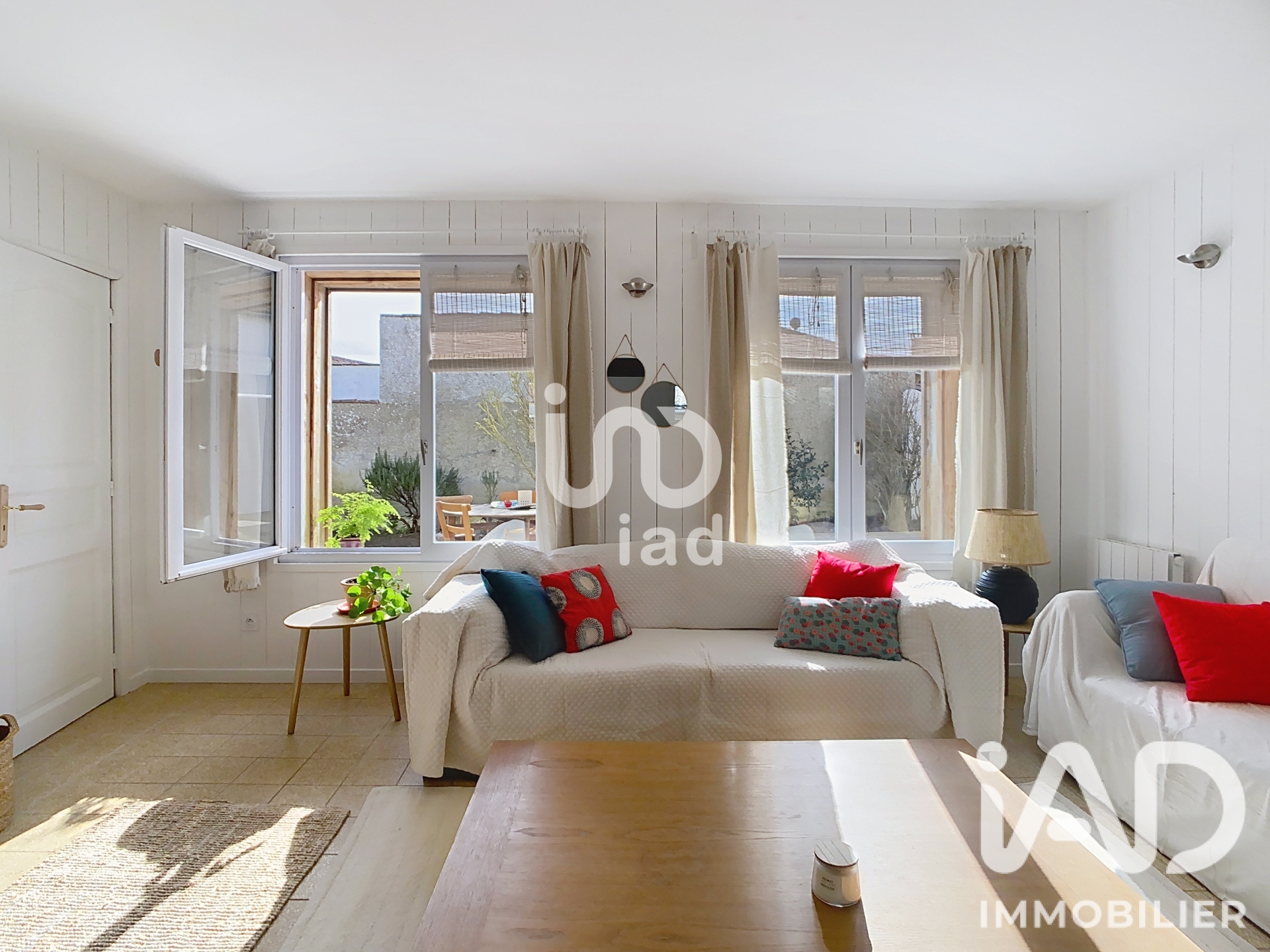Vente maison à La Couarde-sur-Mer (17670) : maison traditionnelle 7 pièces 147 m² - 2101119 — 4