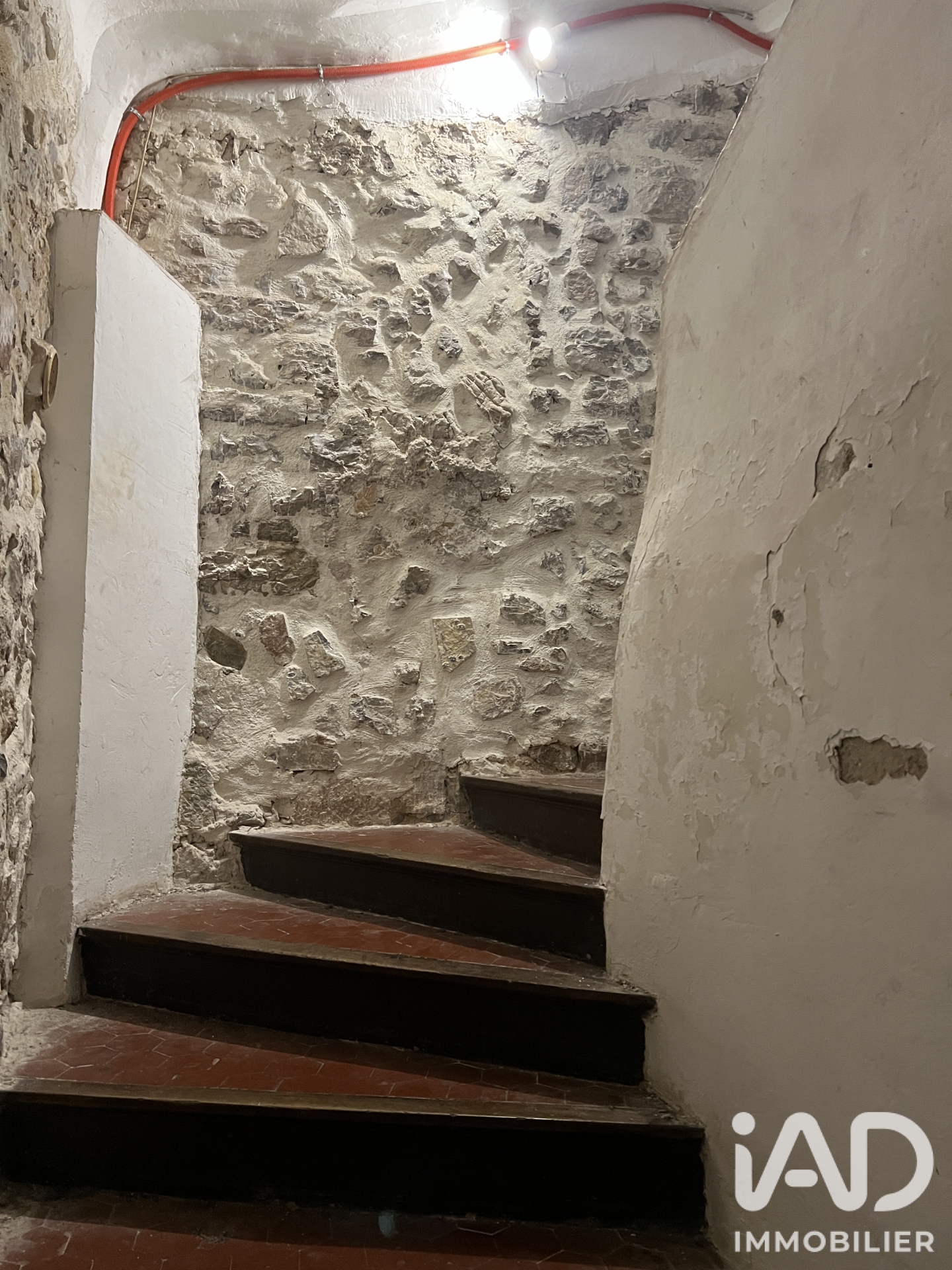 Vente appartement à Le Luc (83340) : appartement 2 pièces 43 m² - 2110030 — 9