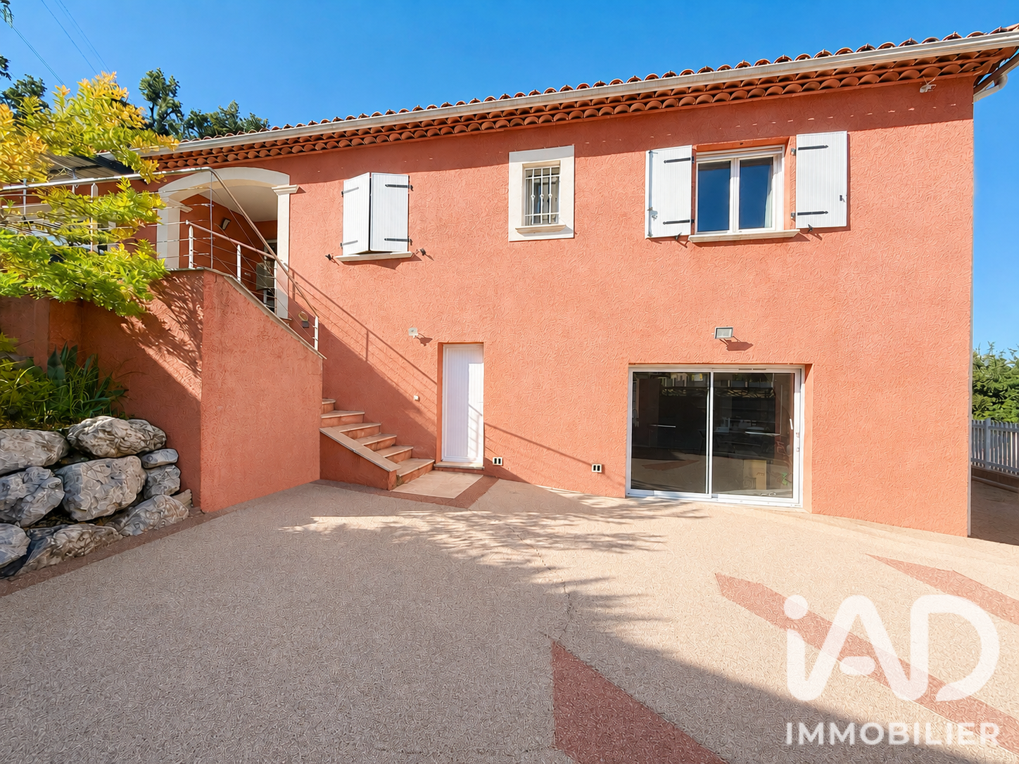 Vente maison à Sainte-Tulle (04220) : maison traditionnelle 6 pièces 175 m² - 2101462 — 11