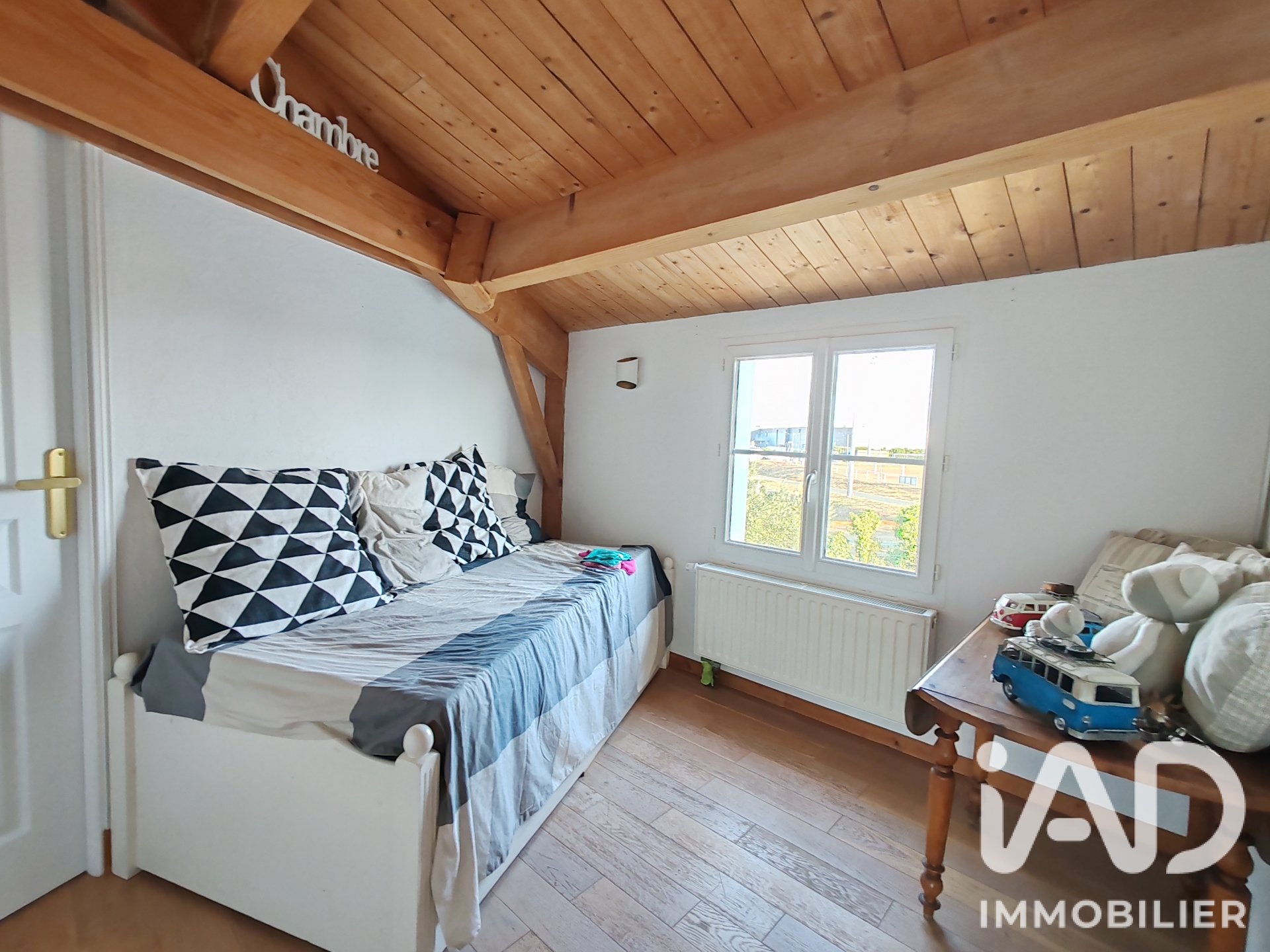 Vente maison à Nieul-sur-Mer (17137) : maison traditionnelle 5 pièces 138 m² - 2101655 — 6