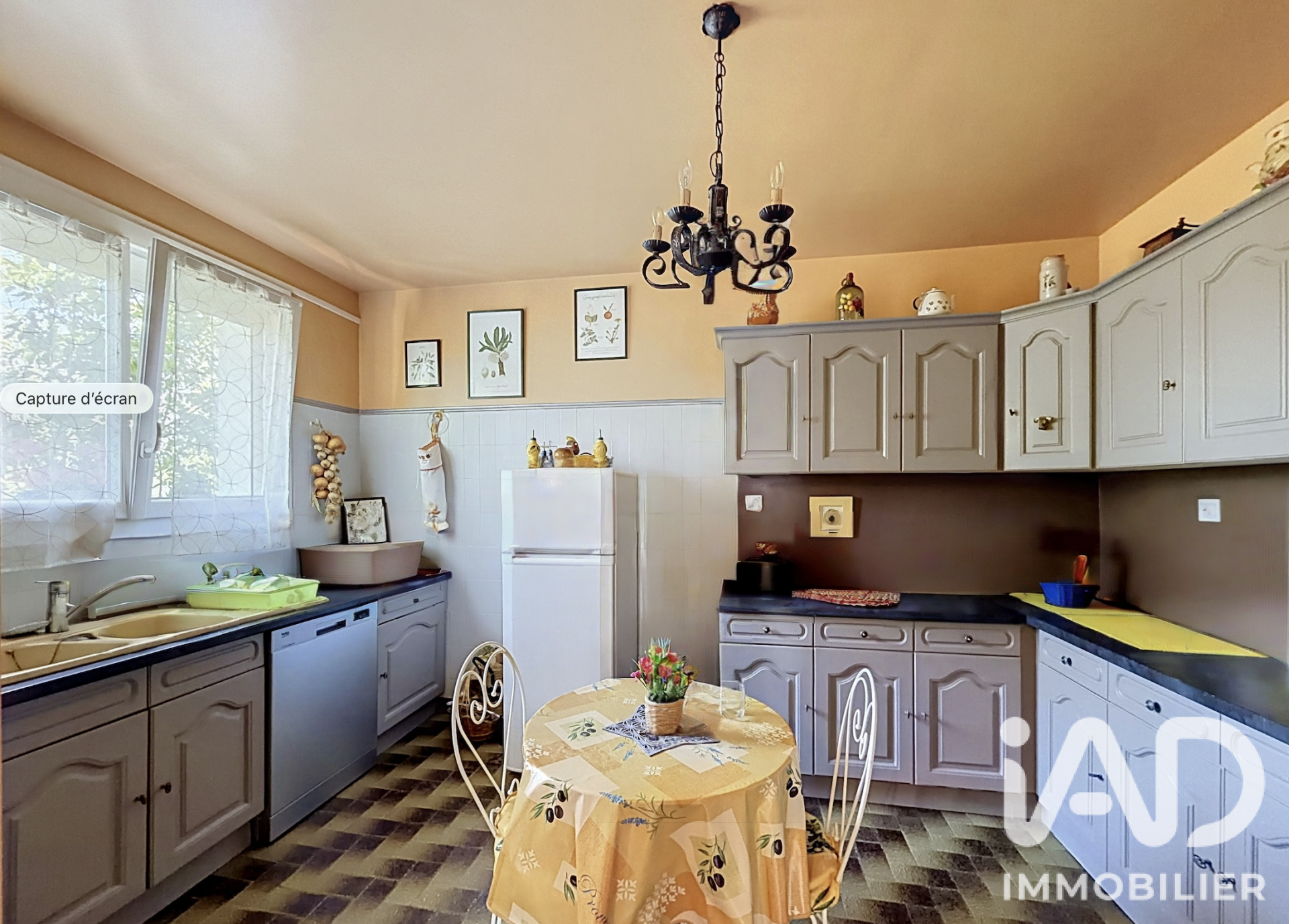 Vente maison à Saint-Alban-sur-Limagnole (48120) : maison 7 pièces 145 m² - 2101449 — 4