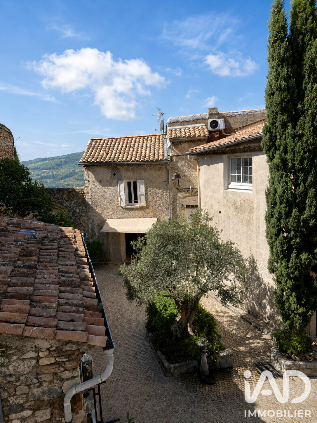 Vente appartement à Le Castellet (83330) : appartement 2 pièces 54 m² - 2101533 — 4
