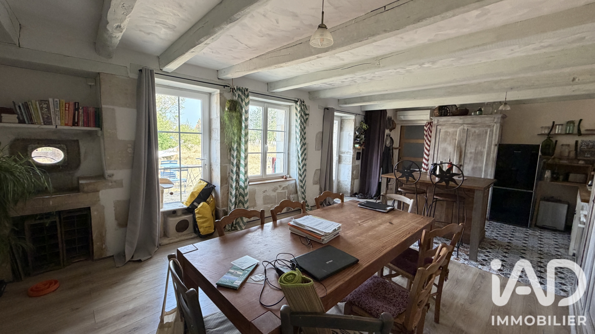 Vente maison à Champagné-Saint-Hilaire (86160) : maison de campagne 6 pièces 140 m² - 2109785 — 22