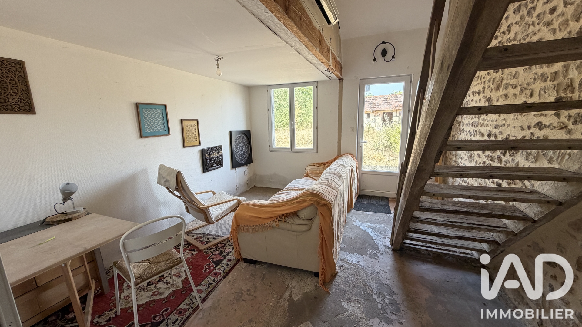 Vente maison à Champagné-Saint-Hilaire (86160) : maison de campagne 6 pièces 140 m² - 2109785 — 26