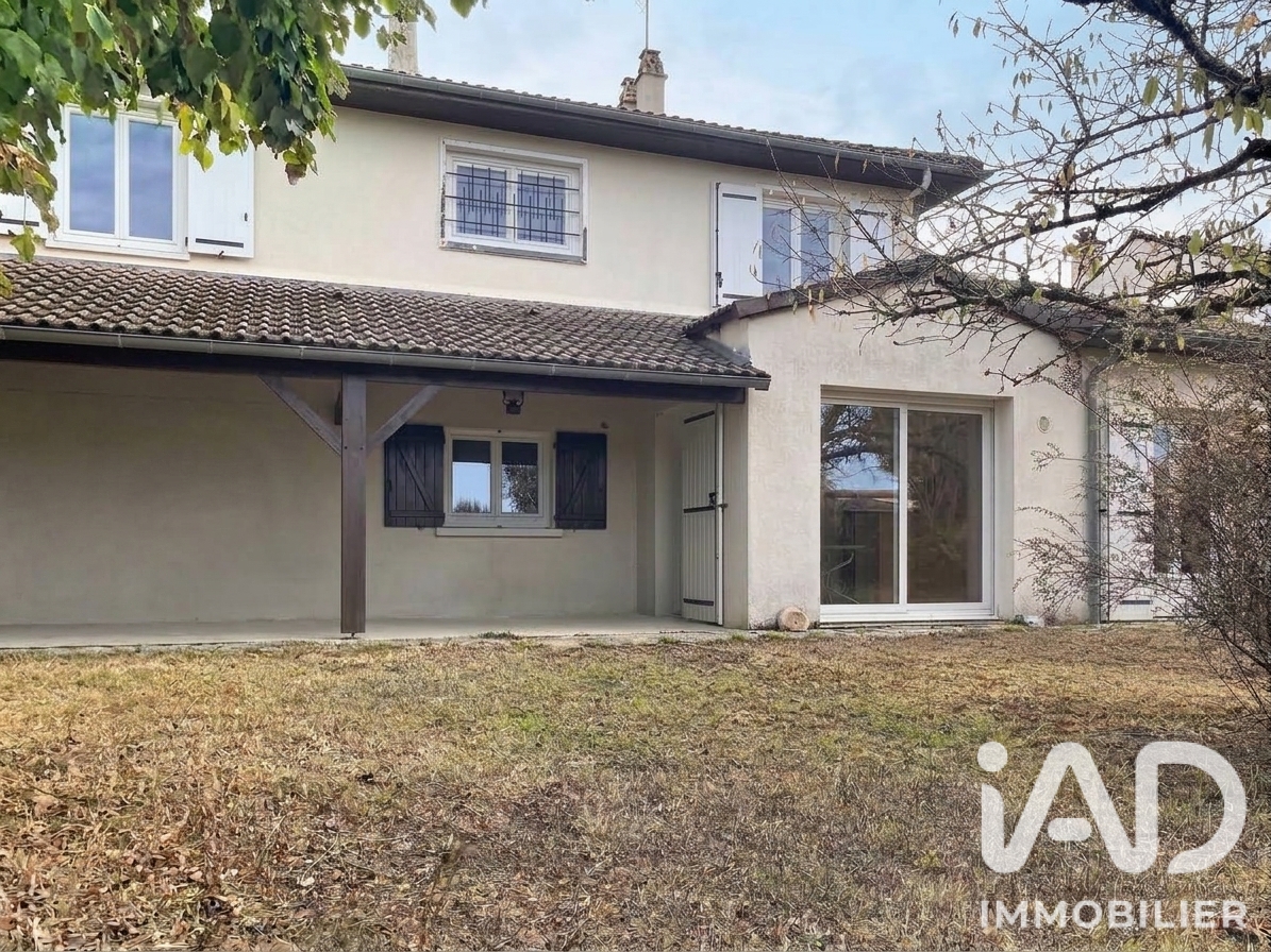 Vente maison à Cenon-sur-Vienne (86530) : maison traditionnelle 8 pièces 138 m² - 2100480 — 16