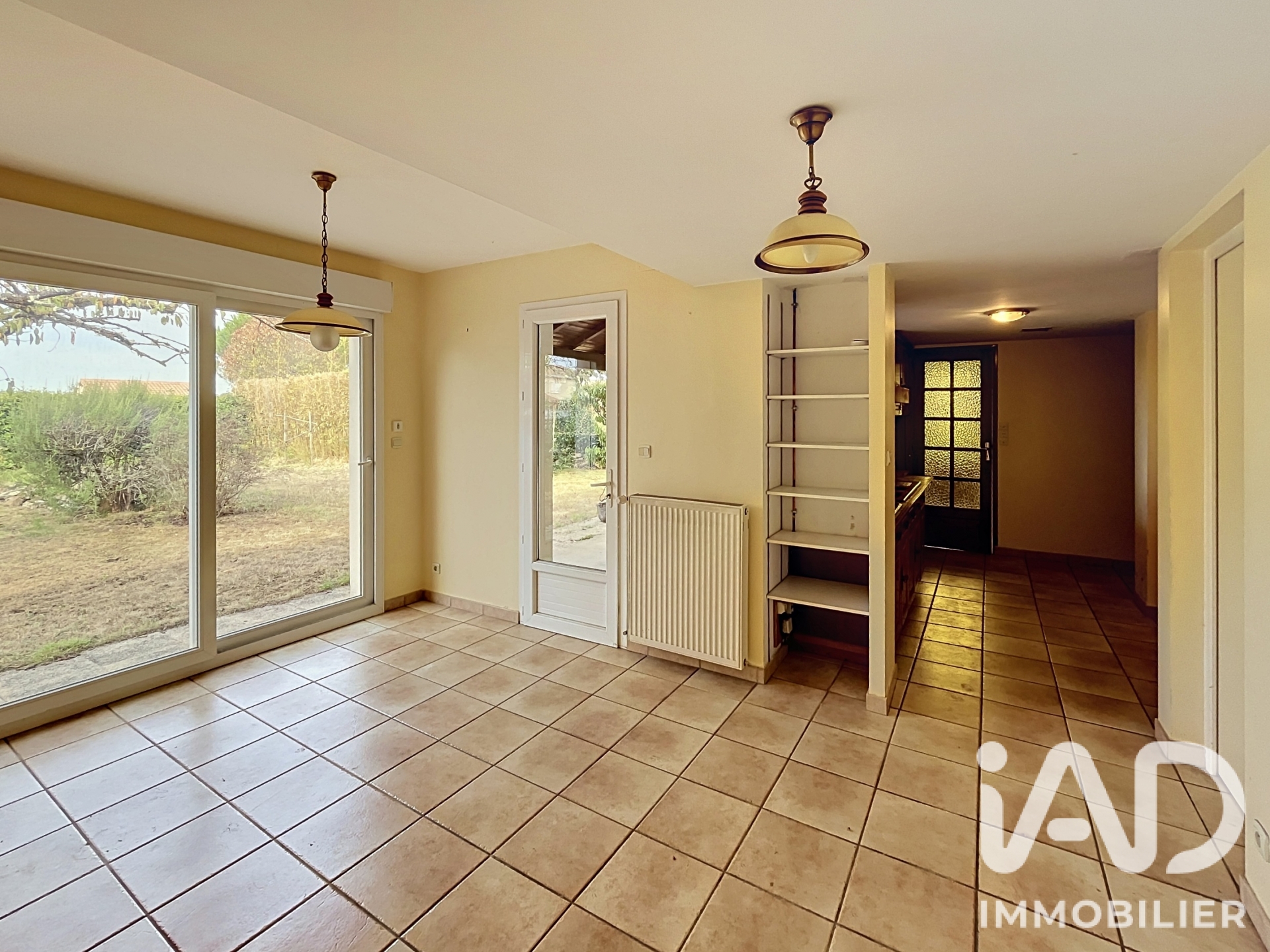 Vente maison à Cenon-sur-Vienne (86530) : maison traditionnelle 8 pièces 138 m² - 2100480 — 5
