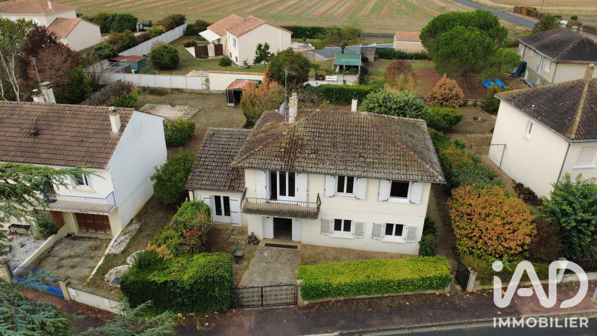 Vente maison à Cenon-sur-Vienne (86530) : maison traditionnelle 8 pièces 138 m² - 2100480 — 18