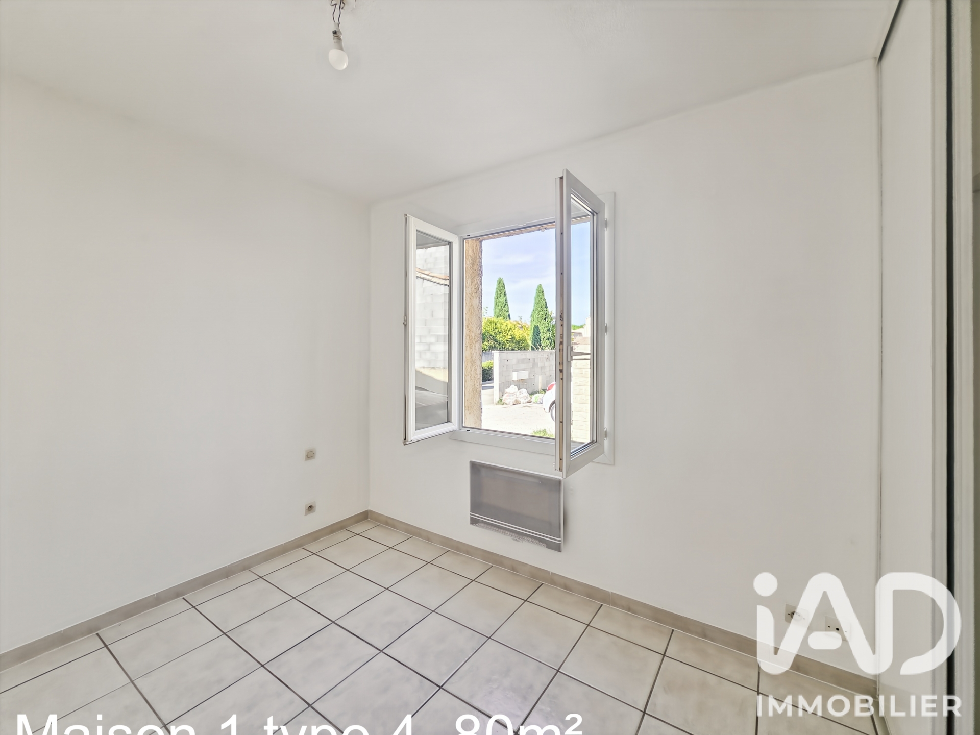 Vente immeuble 231 m² à Milhaud (30540) - 2055138 — 12