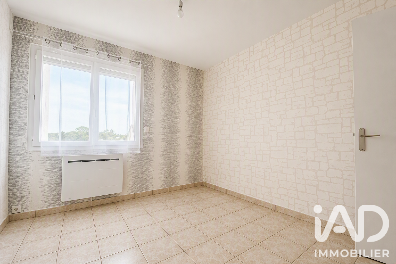 Vente appartement à Vigneux-sur-Seine (91270) : appartement 4 pièces 82 m² - 2101300 — 7