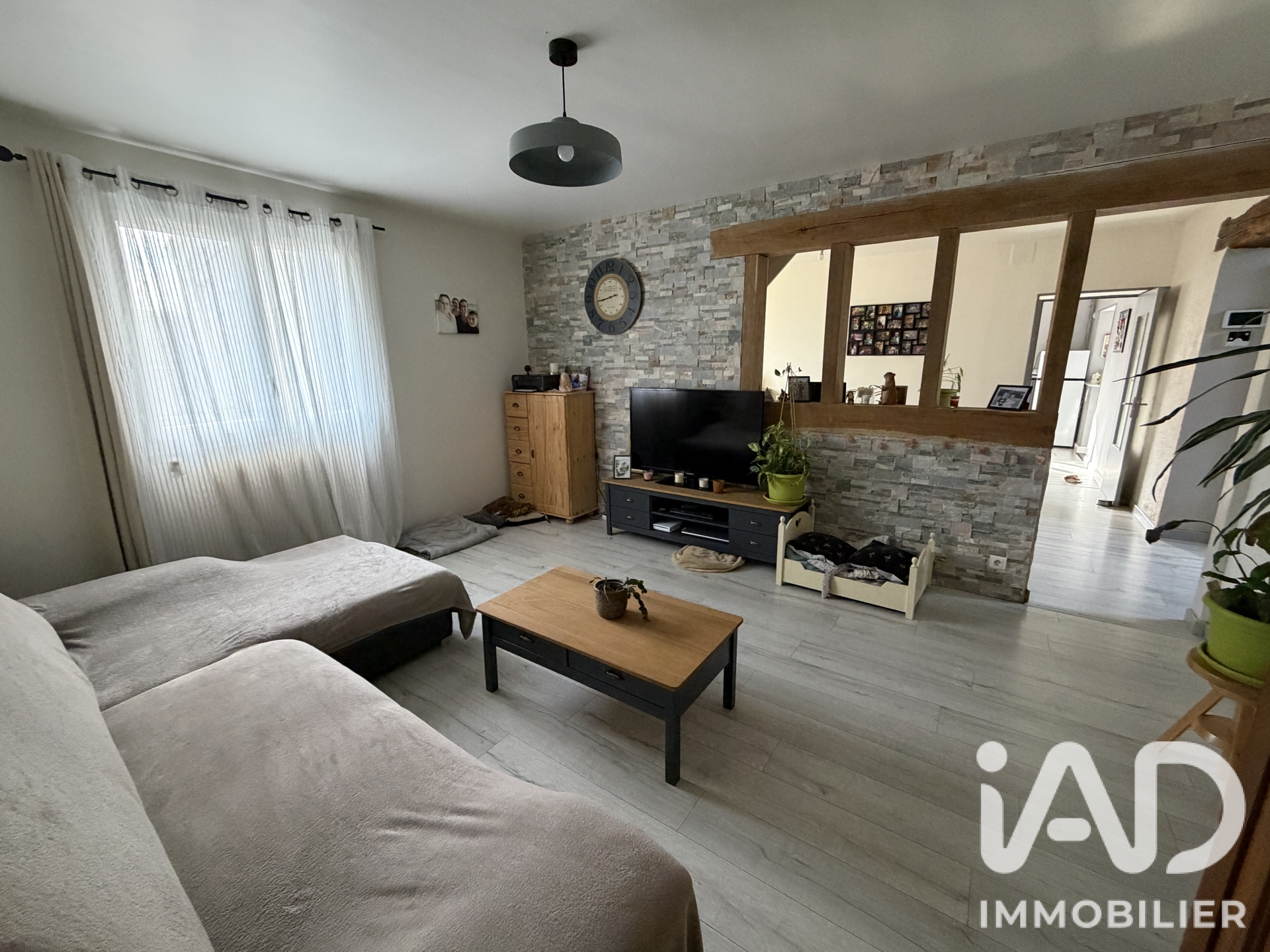 Vente maison à Saumur (49400) : maison 7 pièces 120 m² - 2101728 — 8