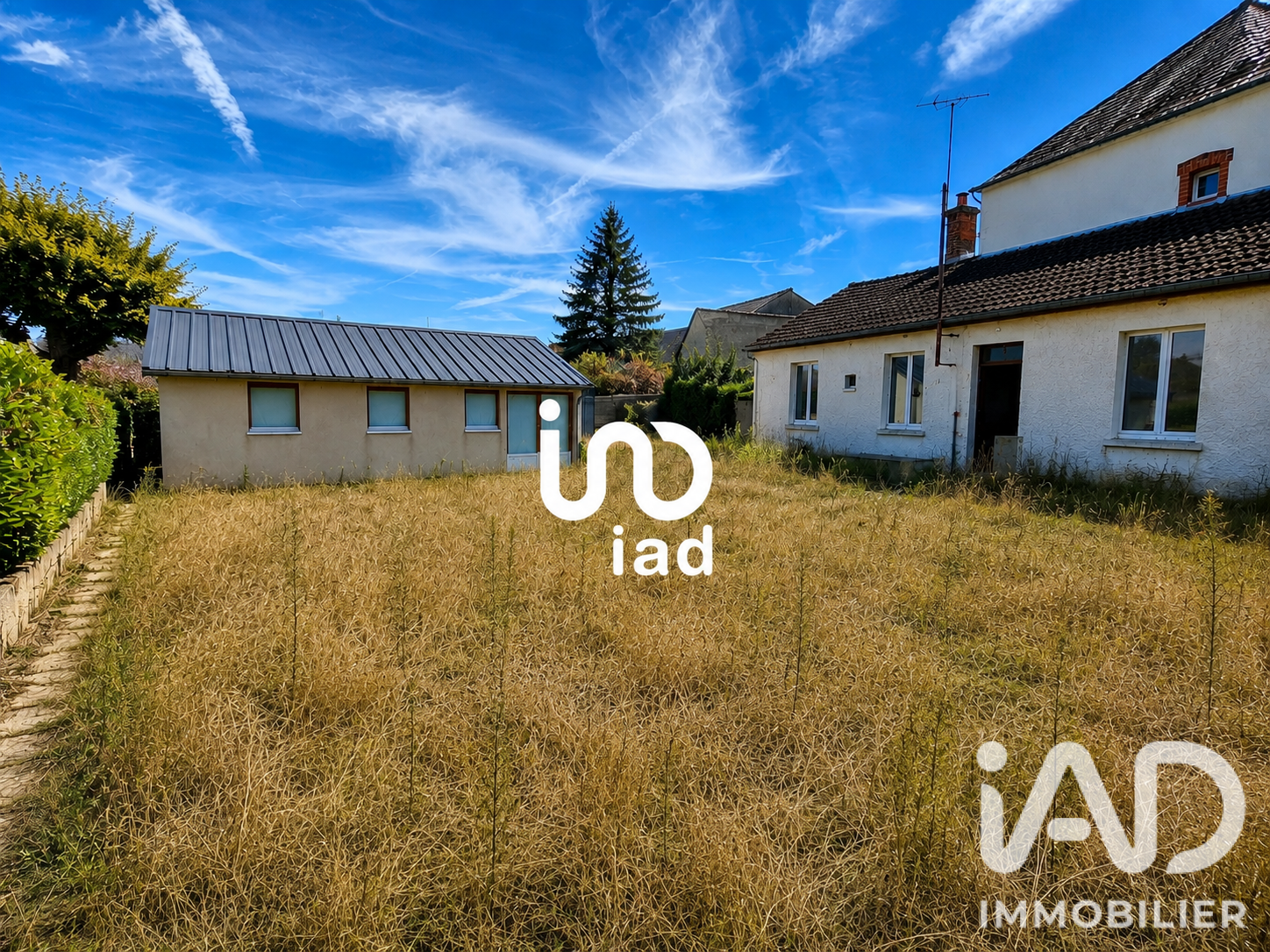 Vente maison à Vierzon (18100) : maison de ville 6 pièces 93 m² - 2102468 — 18