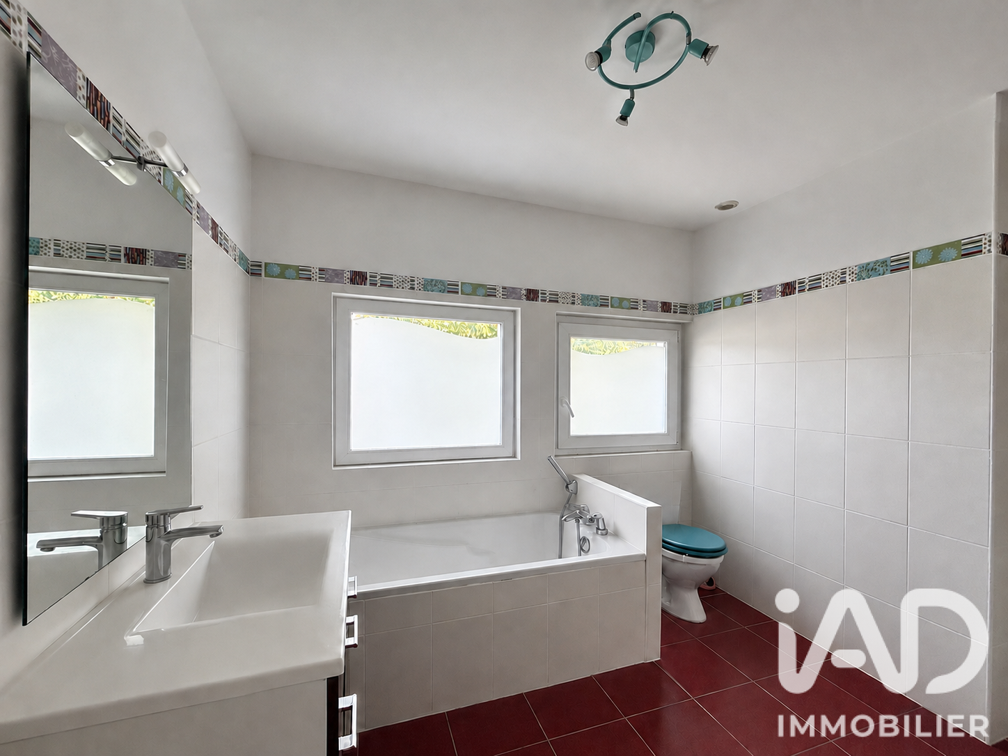 Vente maison à Vayres (33870) : maison traditionnelle 7 pièces 133 m² - 2105923 — 13