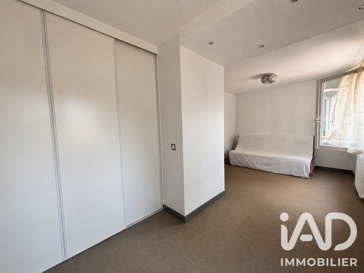 Vente maison à Vayres (33870) : maison traditionnelle 7 pièces 133 m² - 2105923 — 7