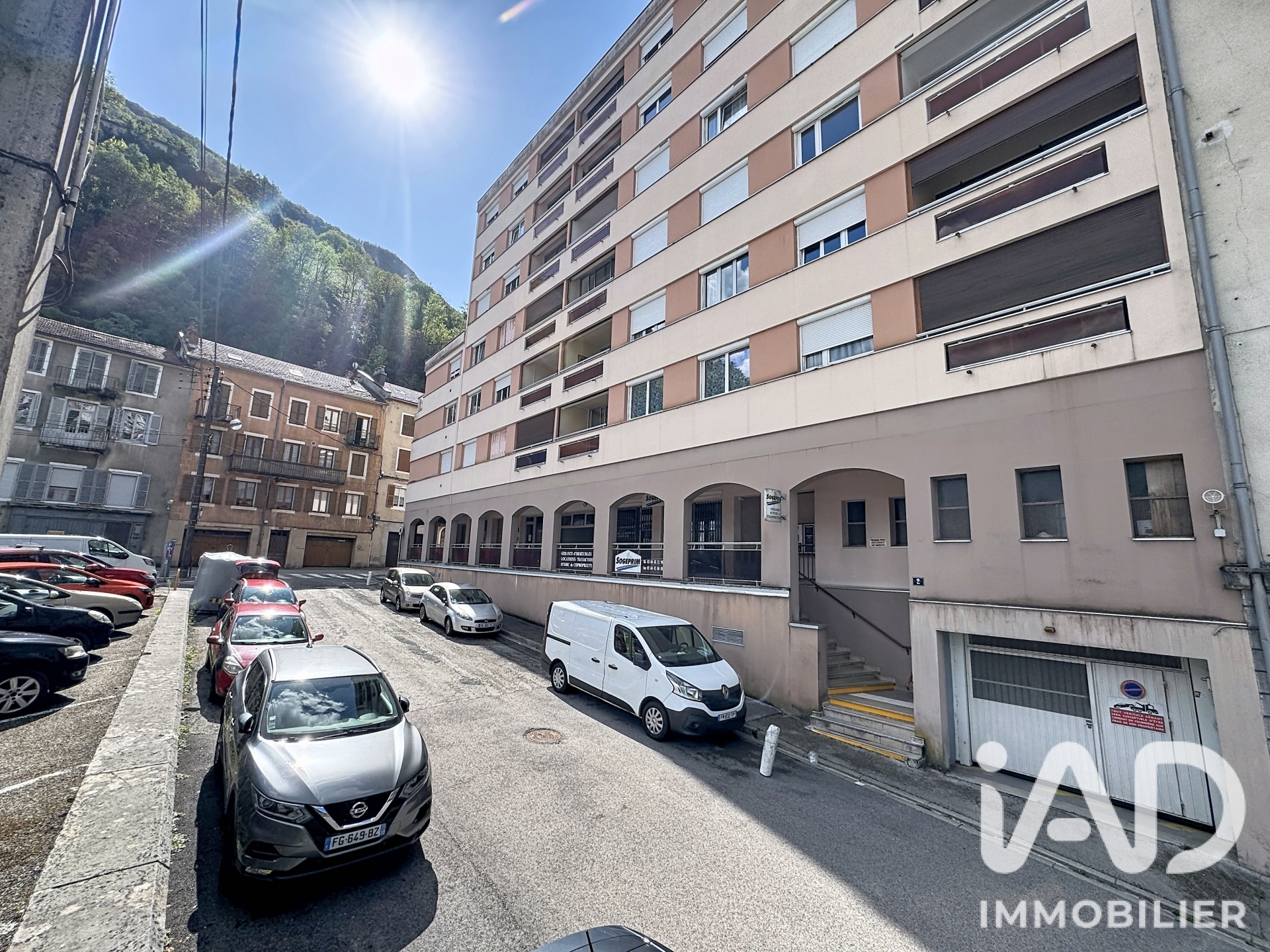 Vente appartement à Saint-Claude (39200) : appartement 4 pièces 92 m² - 2102064 — 21
