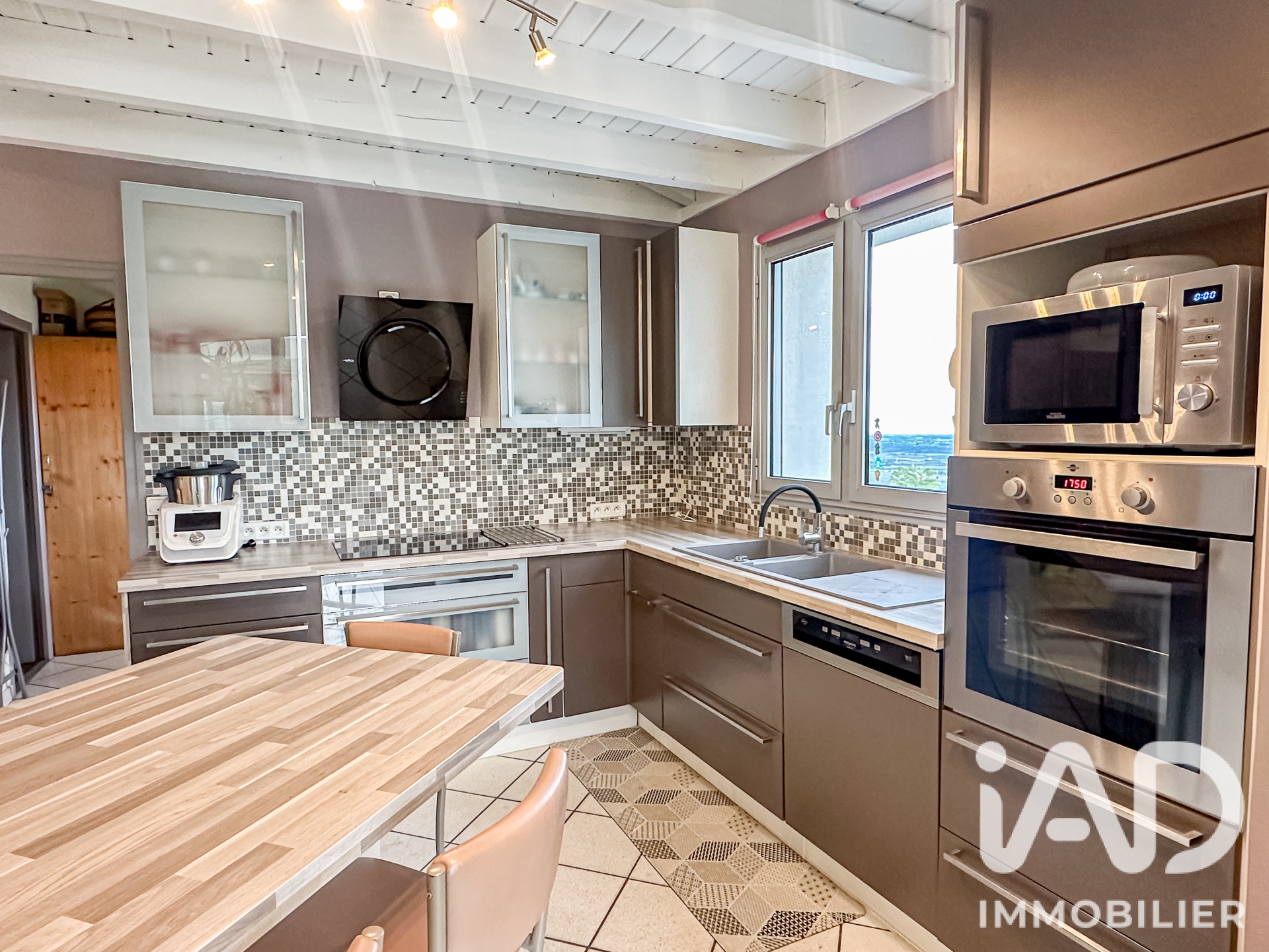 Vente maison à Cornas (07130) : maison de campagne 8 pièces 220 m² - 2104669 — 7