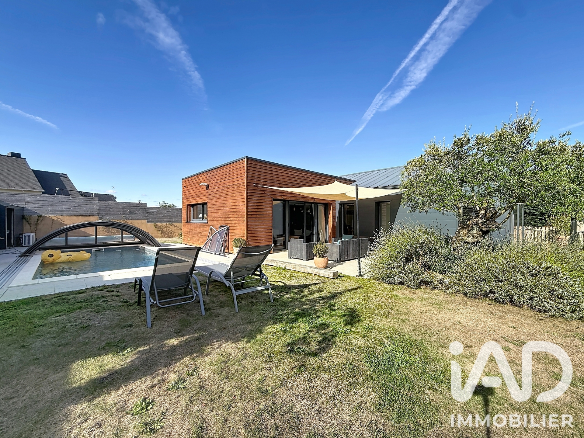Maison à vendre à La Motte — 400 000 € — IAD France