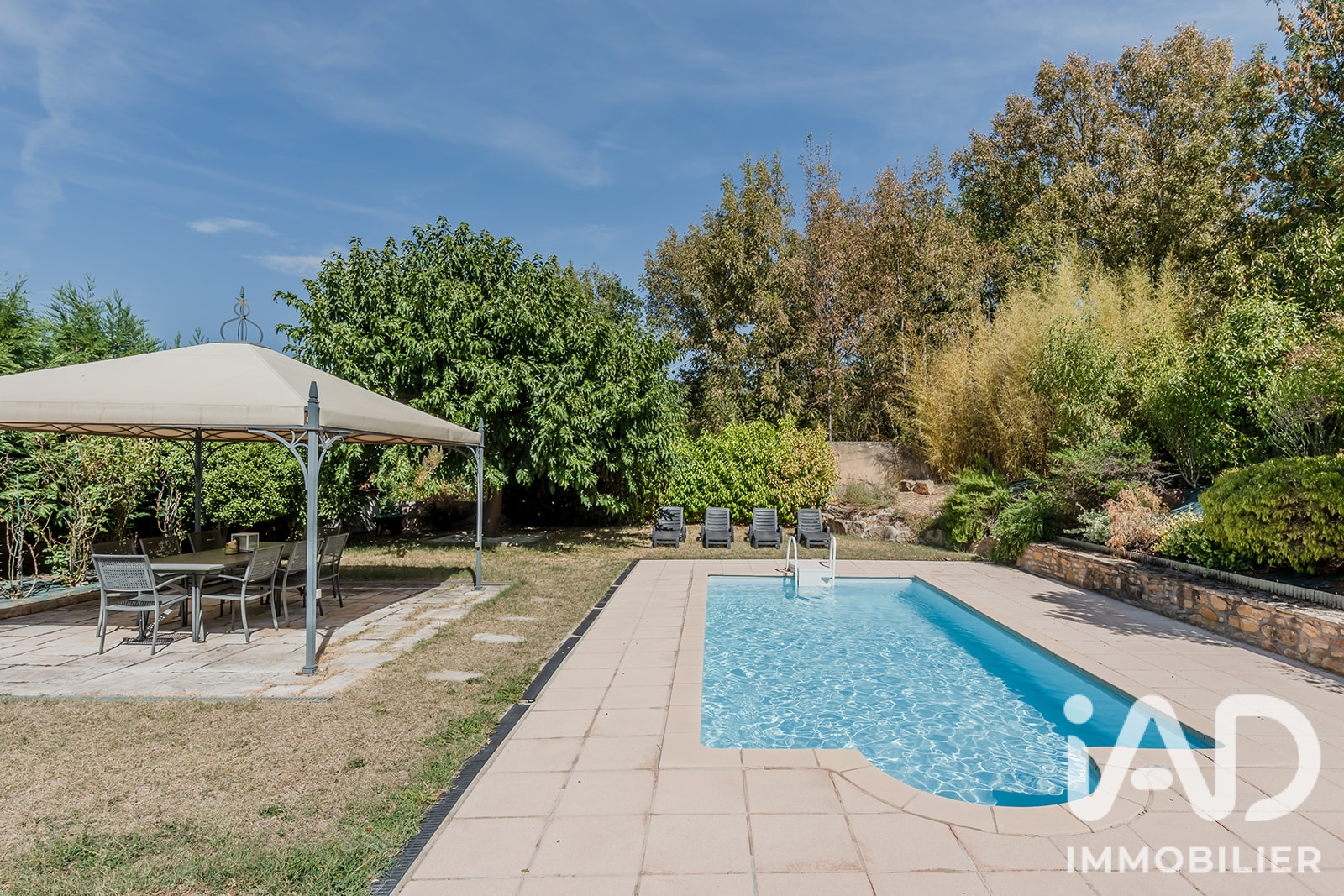 Vente maison à Fleurieux-sur-l'Arbresle (69210) : maison traditionnelle 5 pièces 187 m² - 2099656 — 23