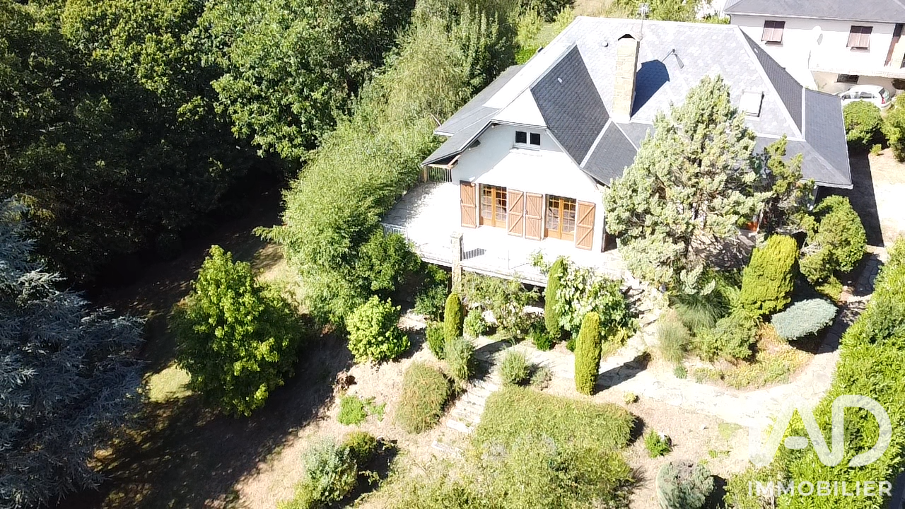 Vente maison à Rieupeyroux (12240) : maison traditionnelle 7 pièces 180 m² - 2101437 — 5