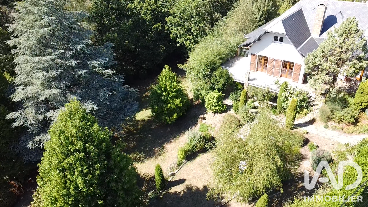 Vente maison à Rieupeyroux (12240) : maison traditionnelle 7 pièces 180 m² - 2101437 — 10