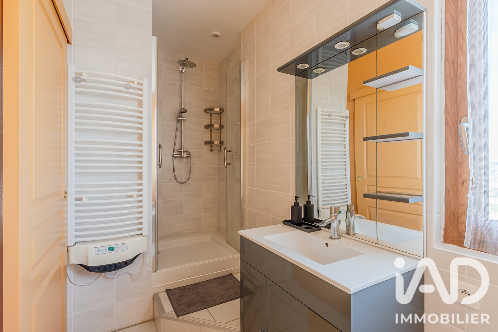 Vente maison à Fleurieux-sur-l'Arbresle (69210) : maison traditionnelle 5 pièces 187 m² - 2099656 — 19