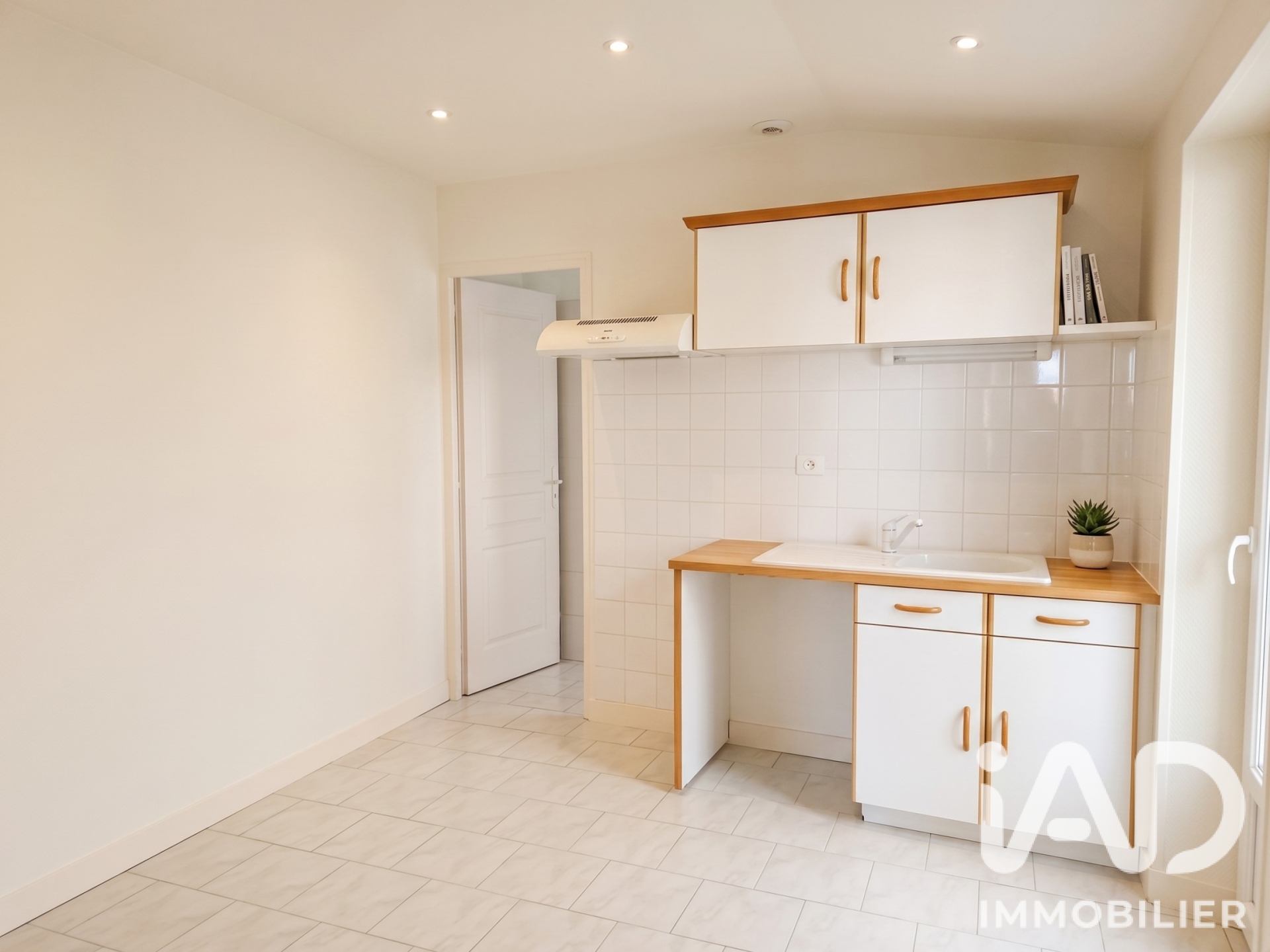 Vente maison à Cognac (16100) : maison de ville 3 pièces 70 m² - 2100122 — 4