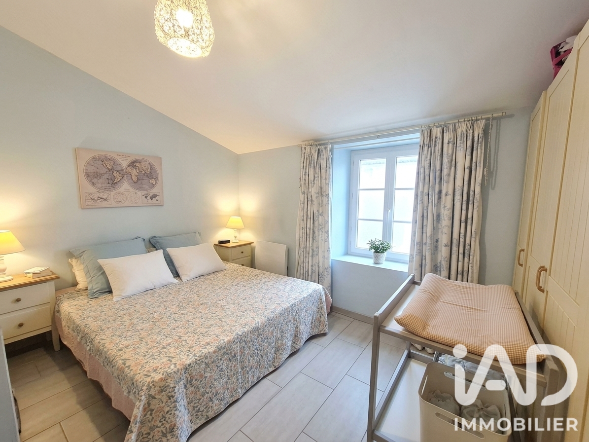 Vente maison à Saint-Vincent-sur-Graon (85540) : maison de campagne 5 pièces 147 m² - 2100630 — 10