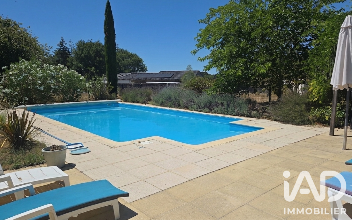 Vente maison à Saint-Vincent-sur-Graon (85540) : maison de campagne 5 pièces 147 m² - 2100630 — 24