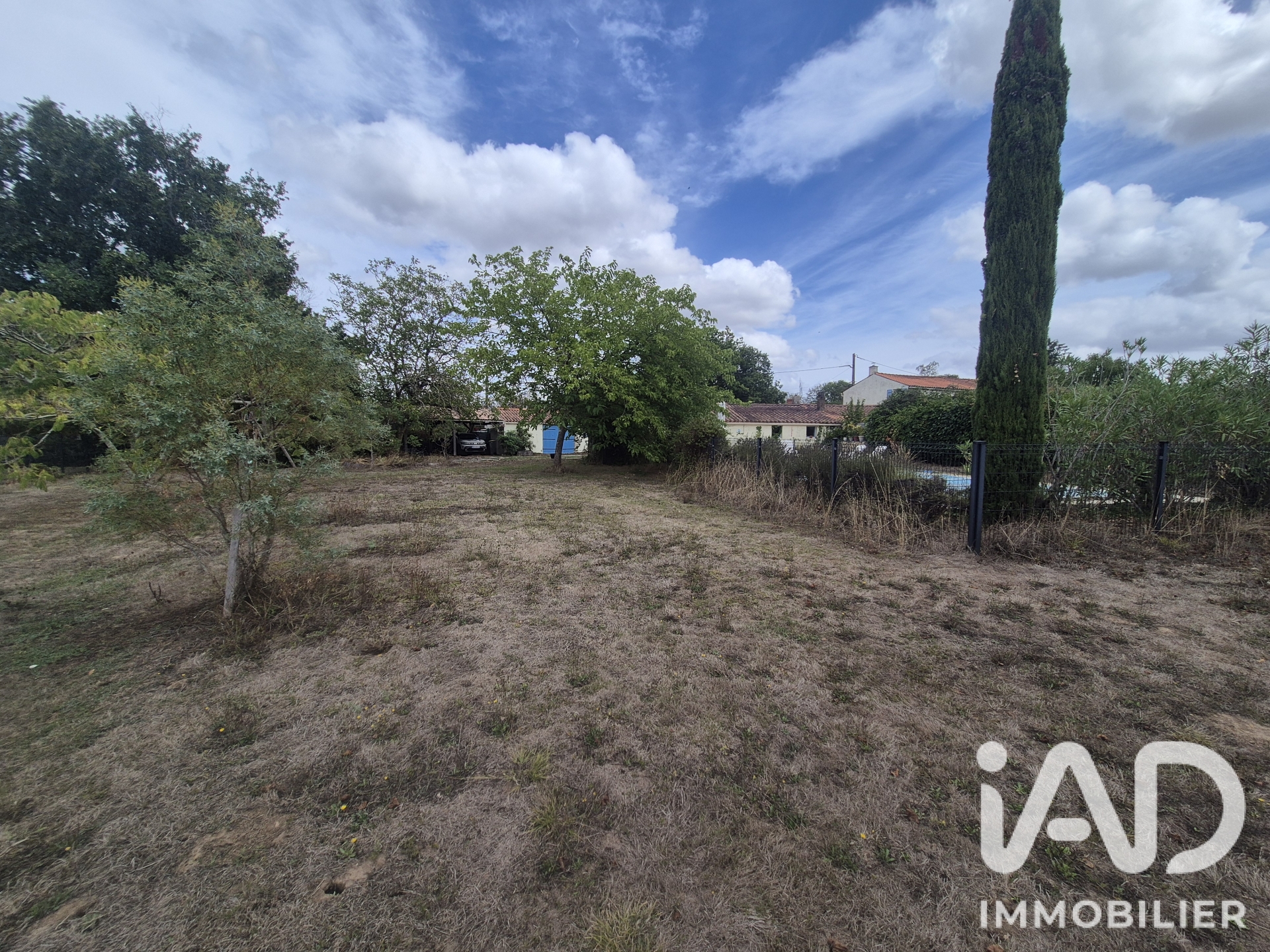Vente maison à Saint-Vincent-sur-Graon (85540) : maison de campagne 5 pièces 147 m² - 2100630 — 23