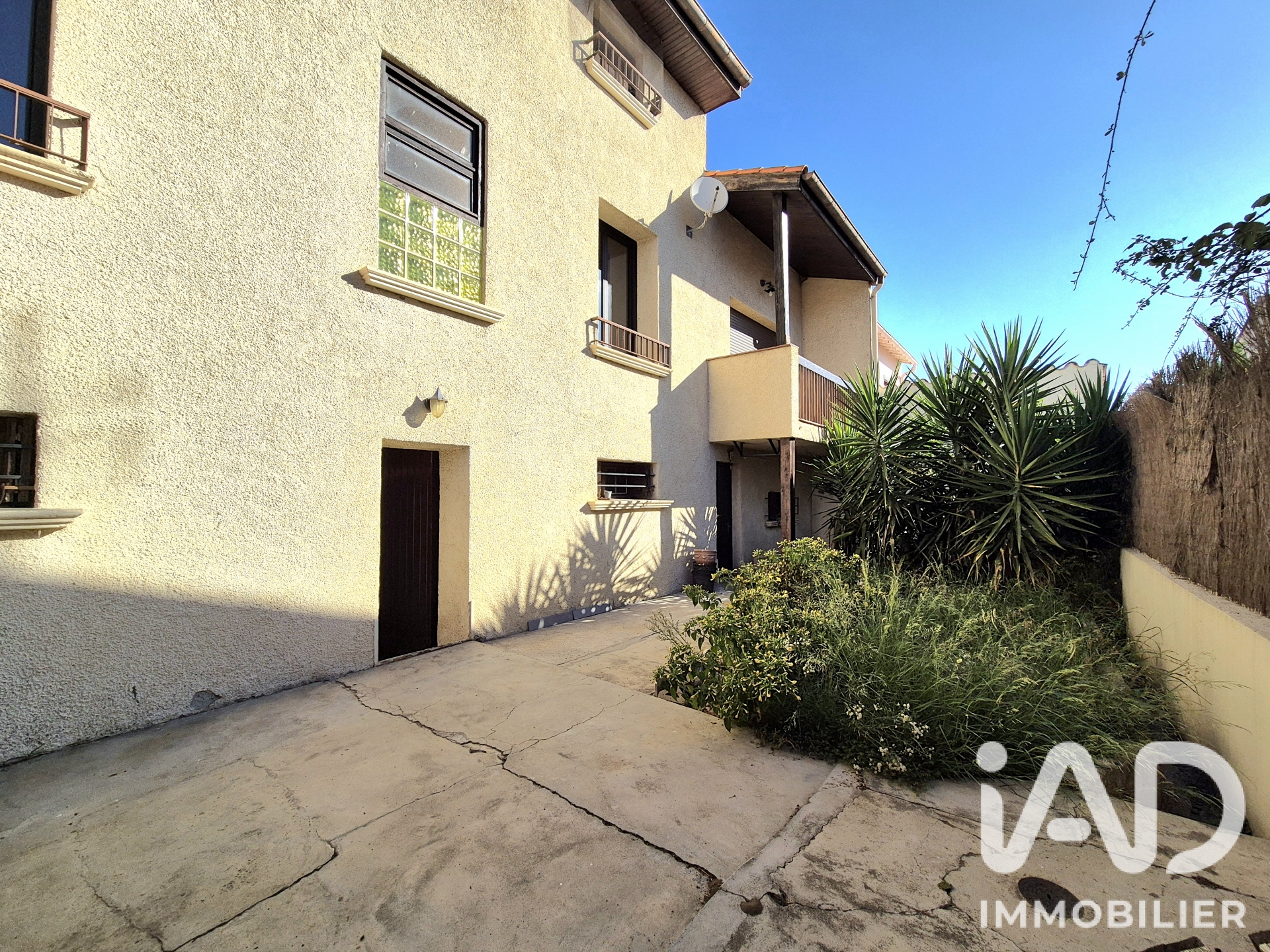 Vente maison à Ille-sur-Têt (66130) : maison 4 pièces 130 m² - 2091876 — 12