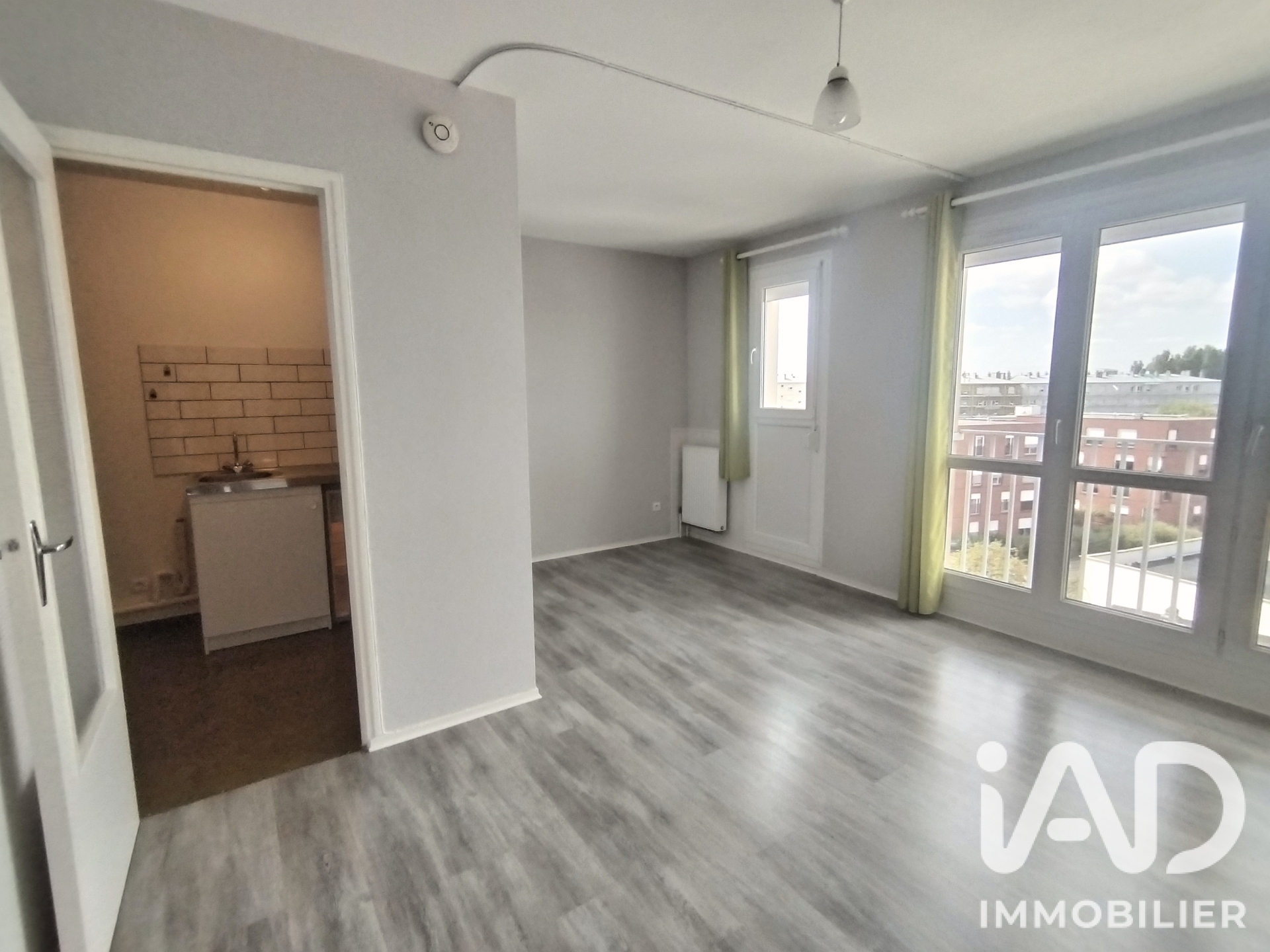 Vente appartement à Saint-Julien-les-Villas (10800) : appartement 1 pièce 27 m² - 2103804 — 4