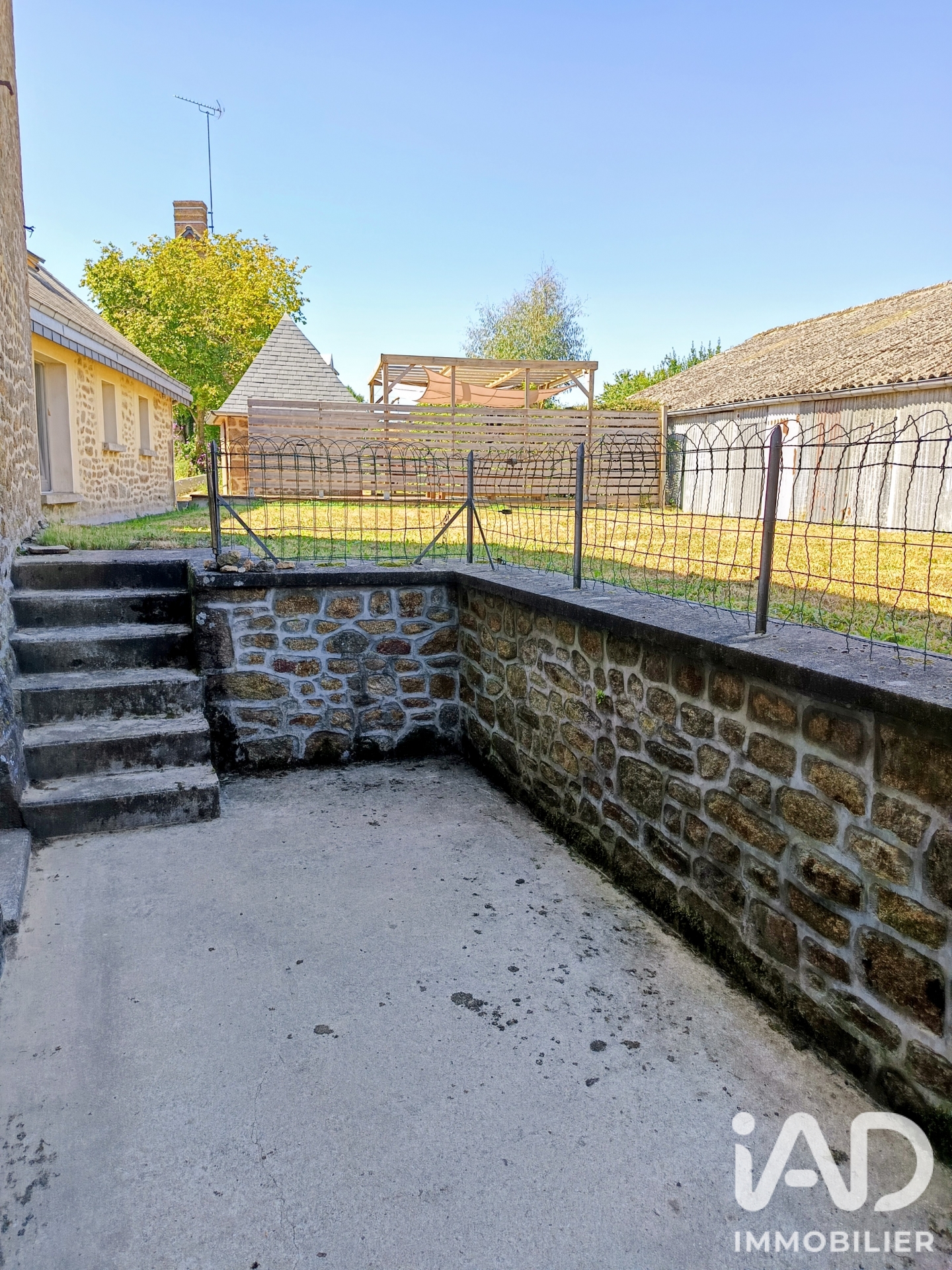 Vente maison à Larchamp (53220) : maison de village 5 pièces 105 m² - 2088933 — 5