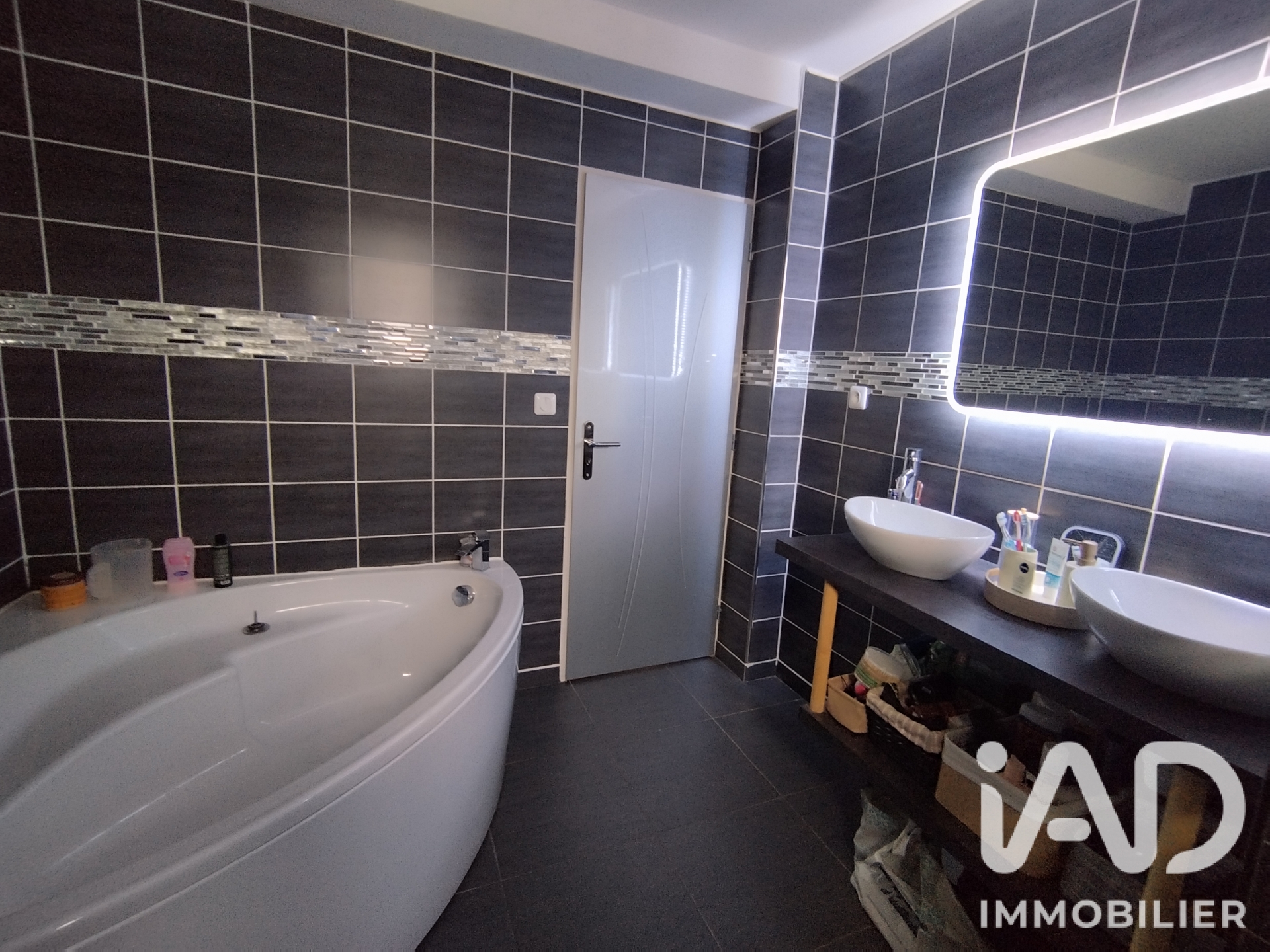 Vente maison à Déville-lès-Rouen (76250) : maison 6 pièces 100 m² - 2103393 — 7