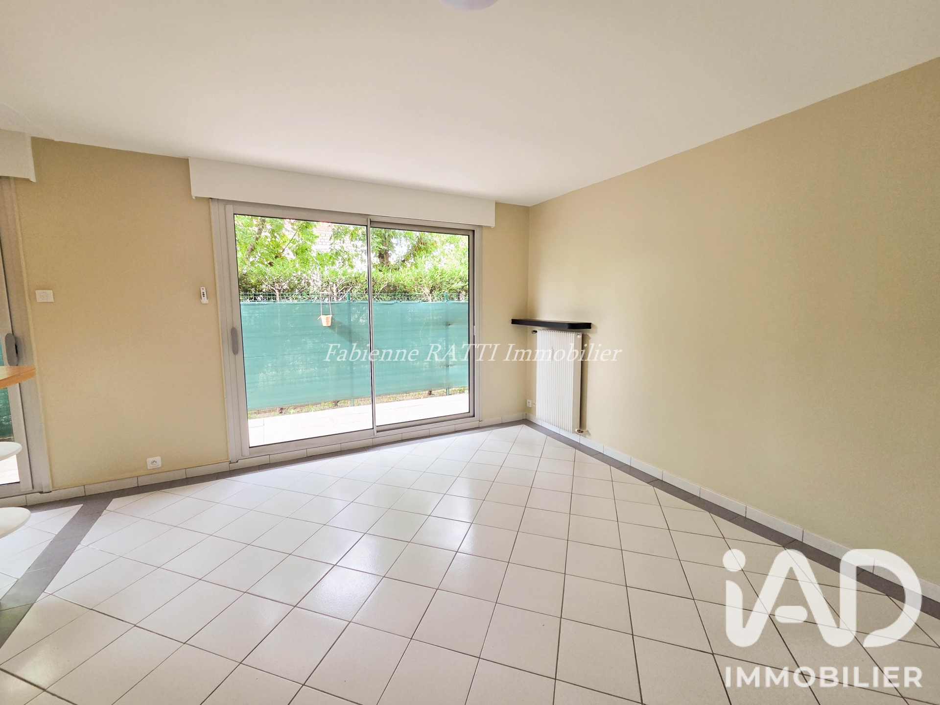 Vente appartement à Carrières-sur-Seine (78420) : appartement 2 pièces 43 m² - 2102249 — 4