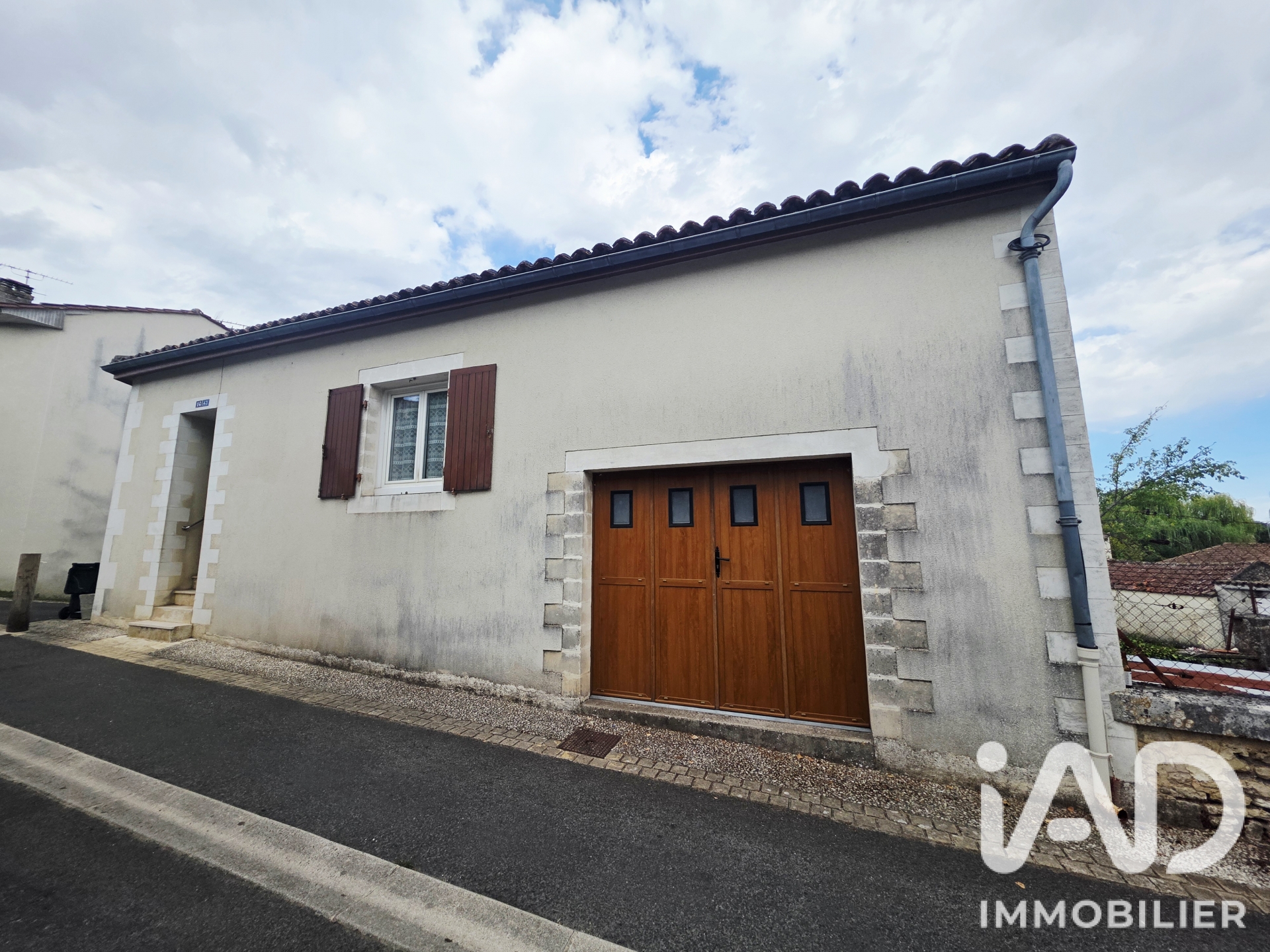 Vente maison à Rouillac (16170) : maison de ville 5 pièces 107 m² - 2088928 — 12