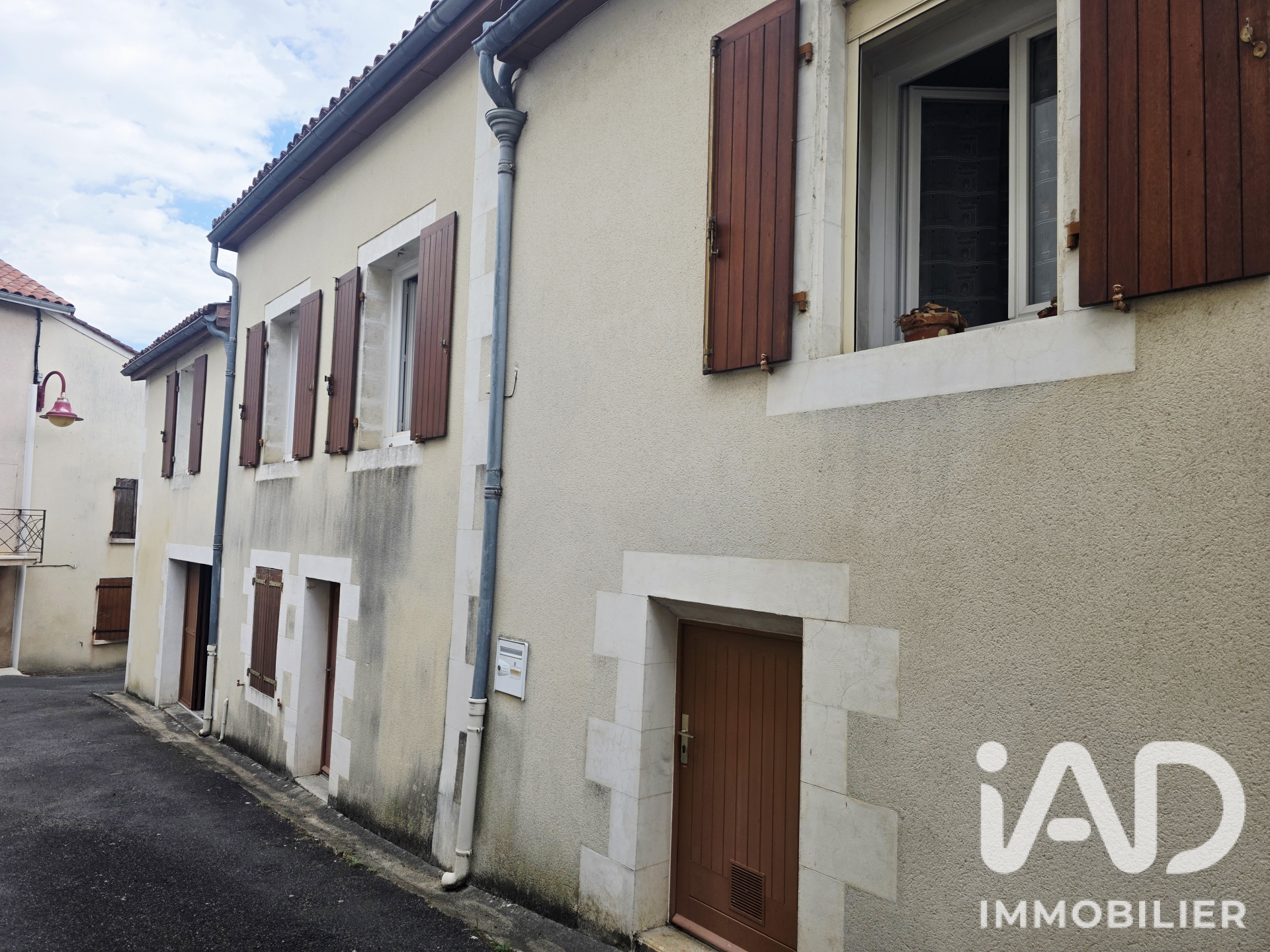 Vente maison à Rouillac (16170) : maison de ville 5 pièces 107 m² - 2088928 — 11