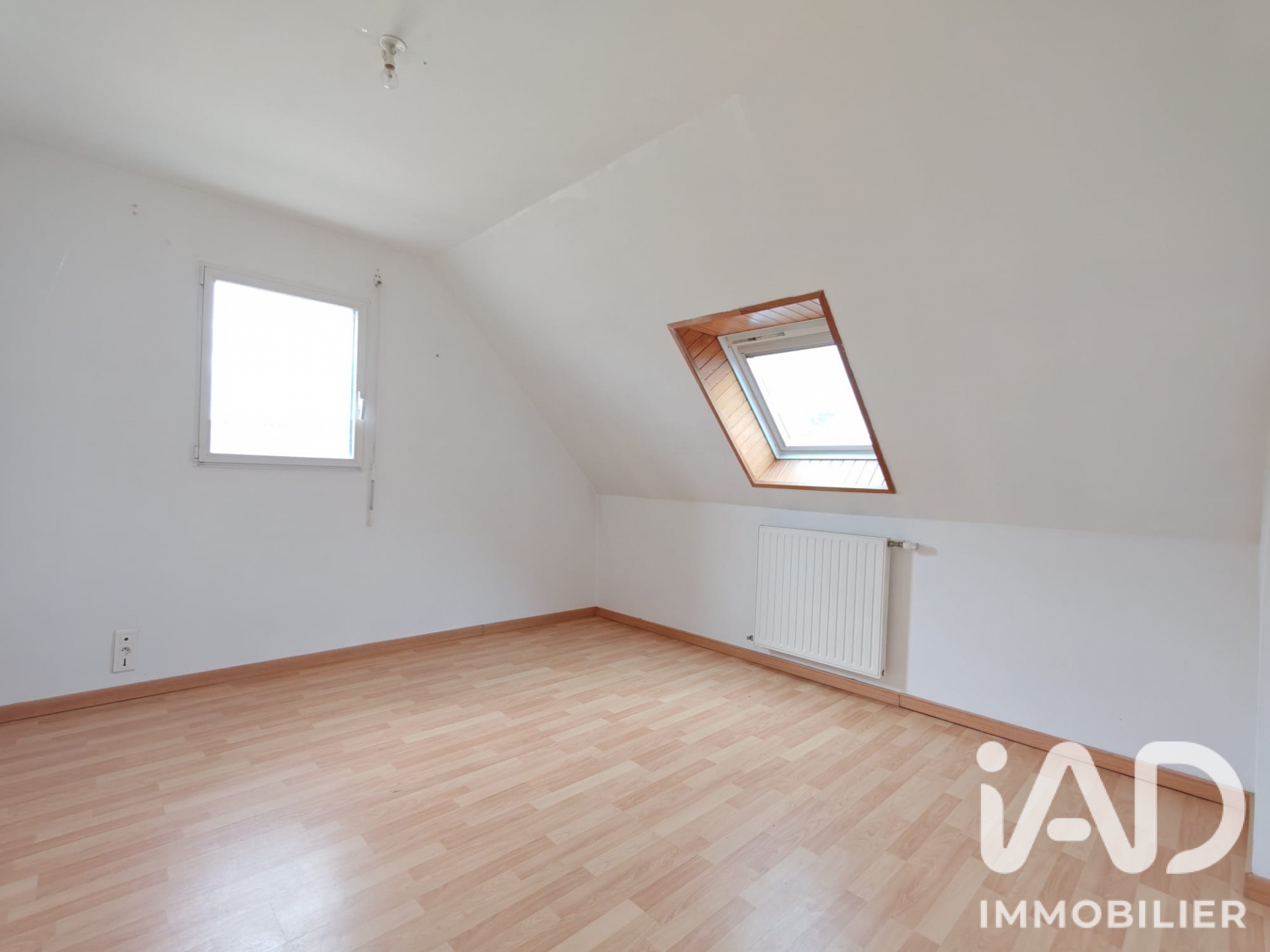Vente maison à Josselin (56120) : maison traditionnelle 6 pièces 143 m² - 2102709 — 8