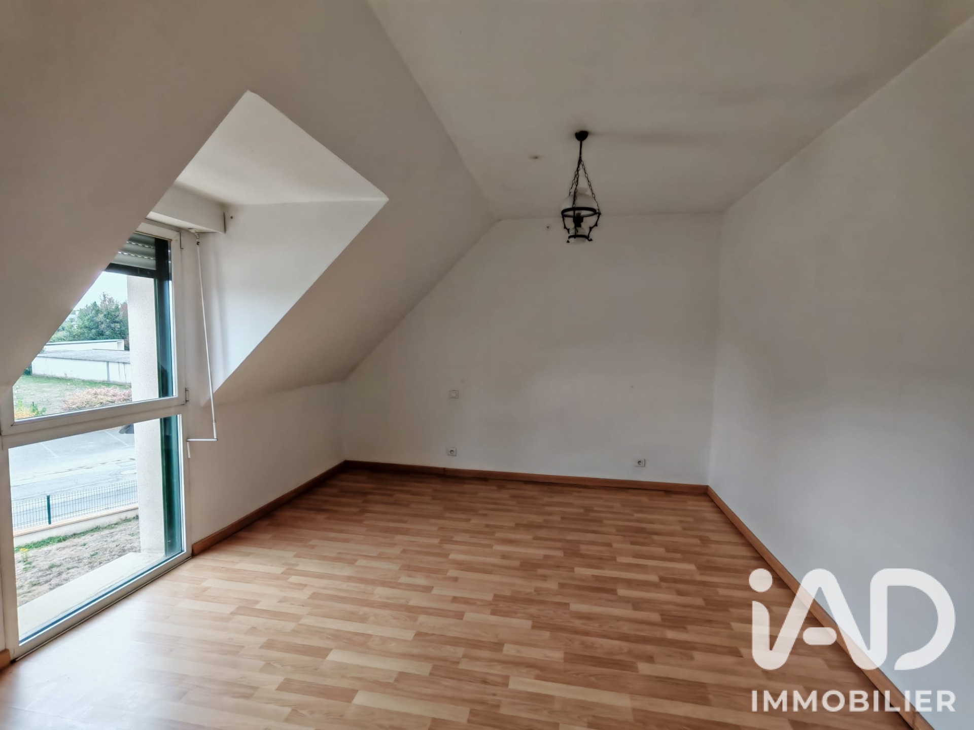 Vente maison à Josselin (56120) : maison traditionnelle 6 pièces 143 m² - 2102709 — 9