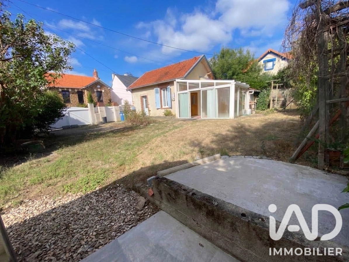 Maison à vendre à Thouaré-sur-Loire — 185 000 € — IAD France
