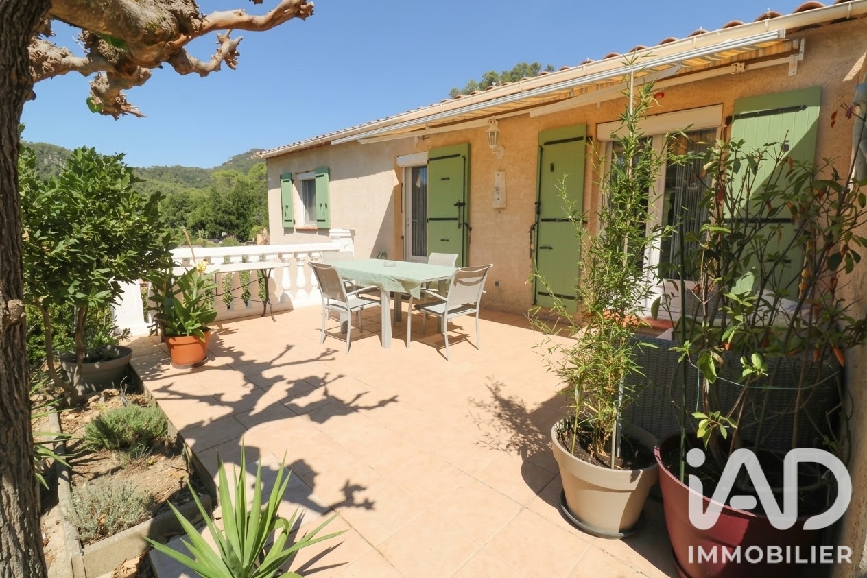 Vente maison à La Roquebrussanne (83136) : maison 4 pièces 83 m² - 2102609 — 12